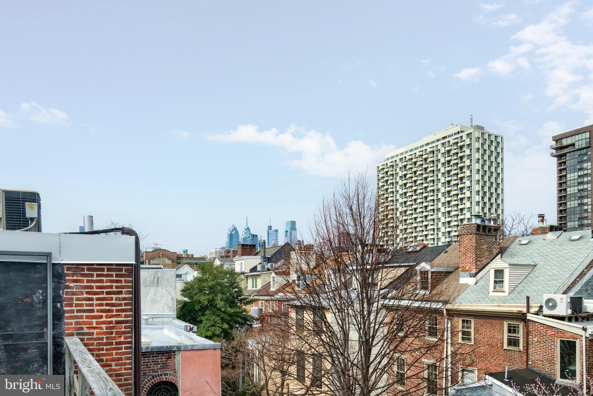 SOCIETY HILL - Residential