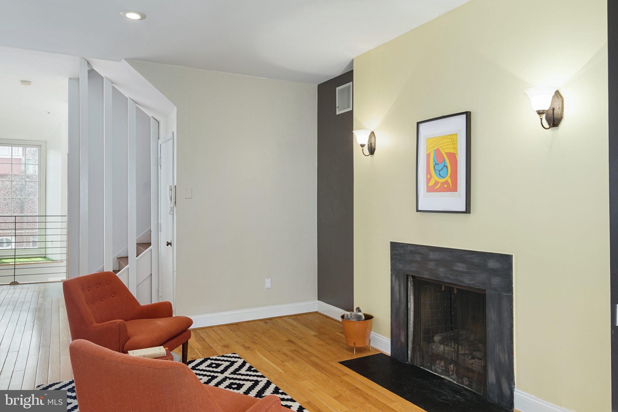 SOCIETY HILL - Residential