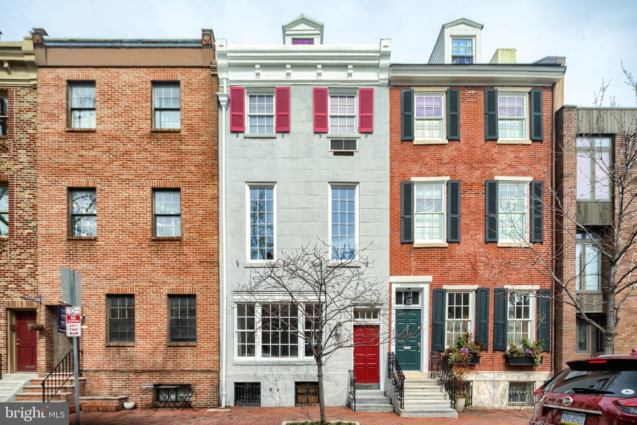 SOCIETY HILL - Residential