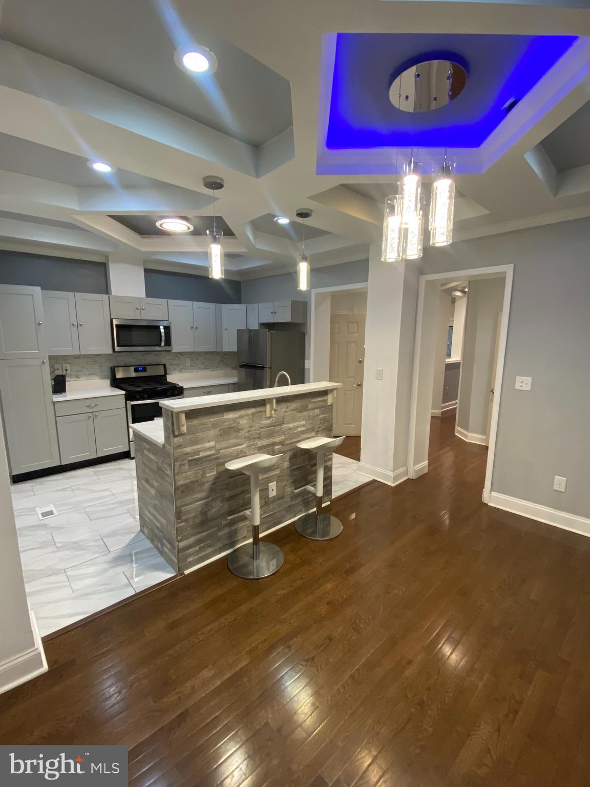 ROSEMONT - Residential