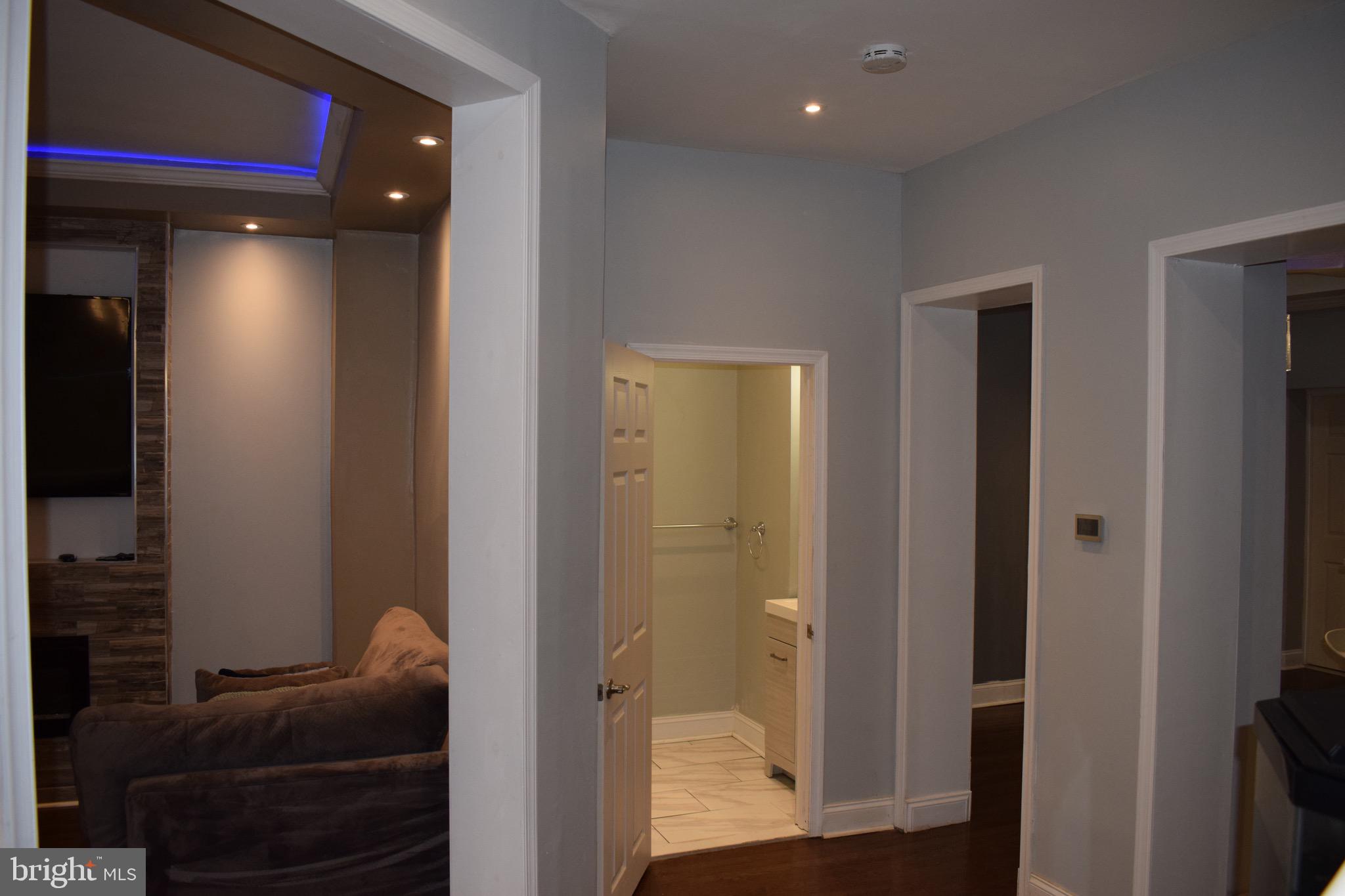 ROSEMONT - Residential