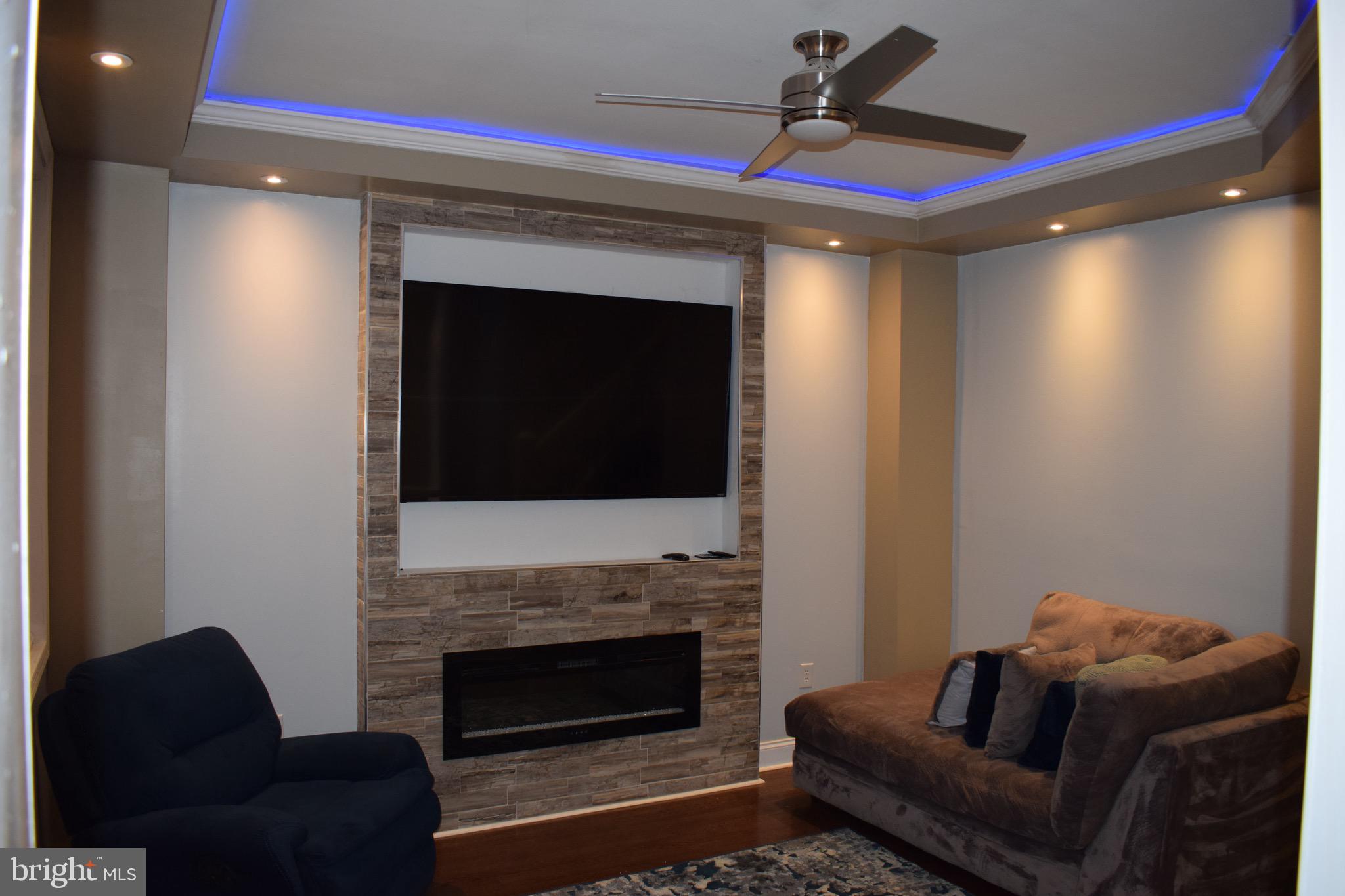 ROSEMONT - Residential