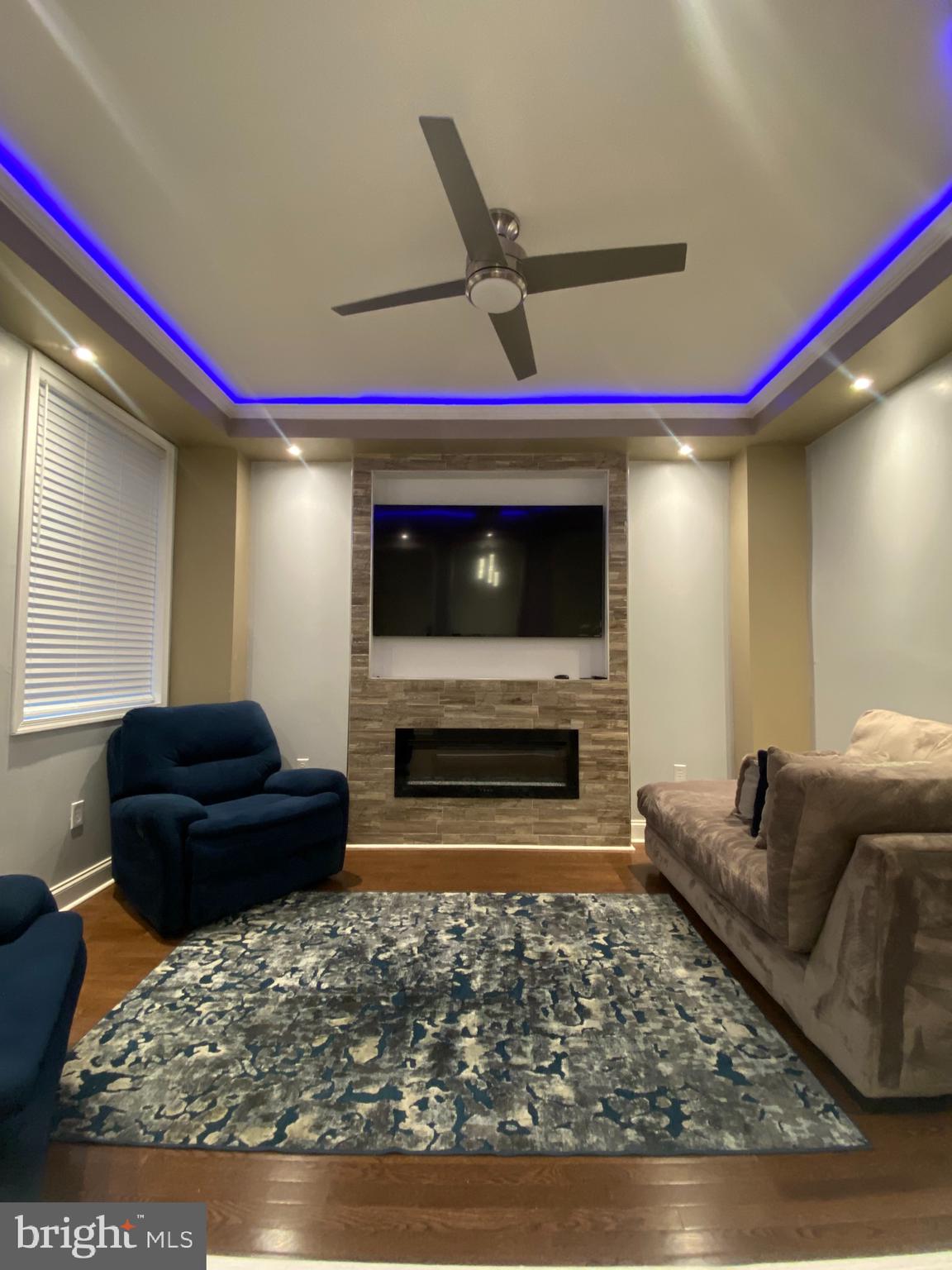 ROSEMONT - Residential