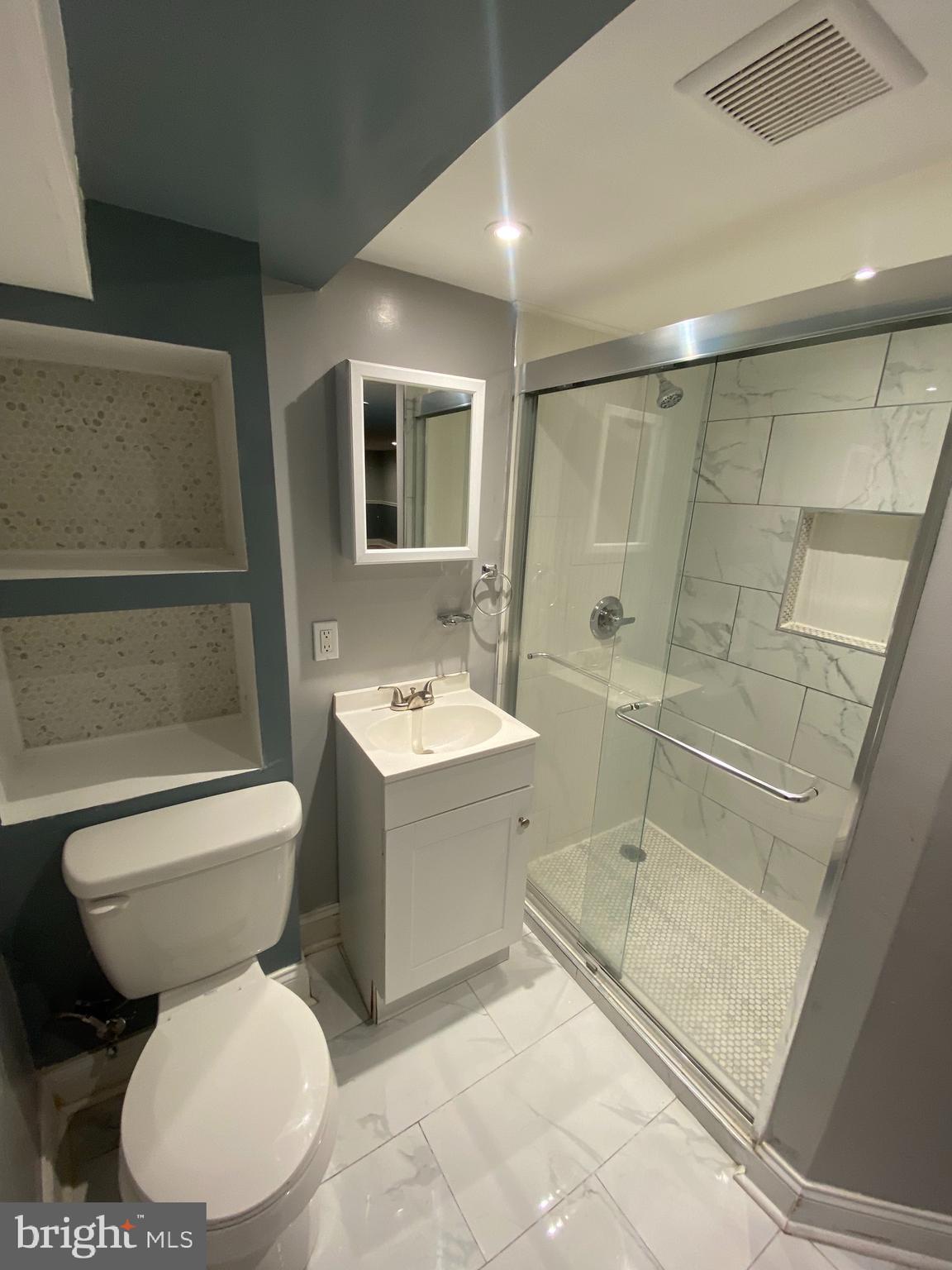 ROSEMONT - Residential