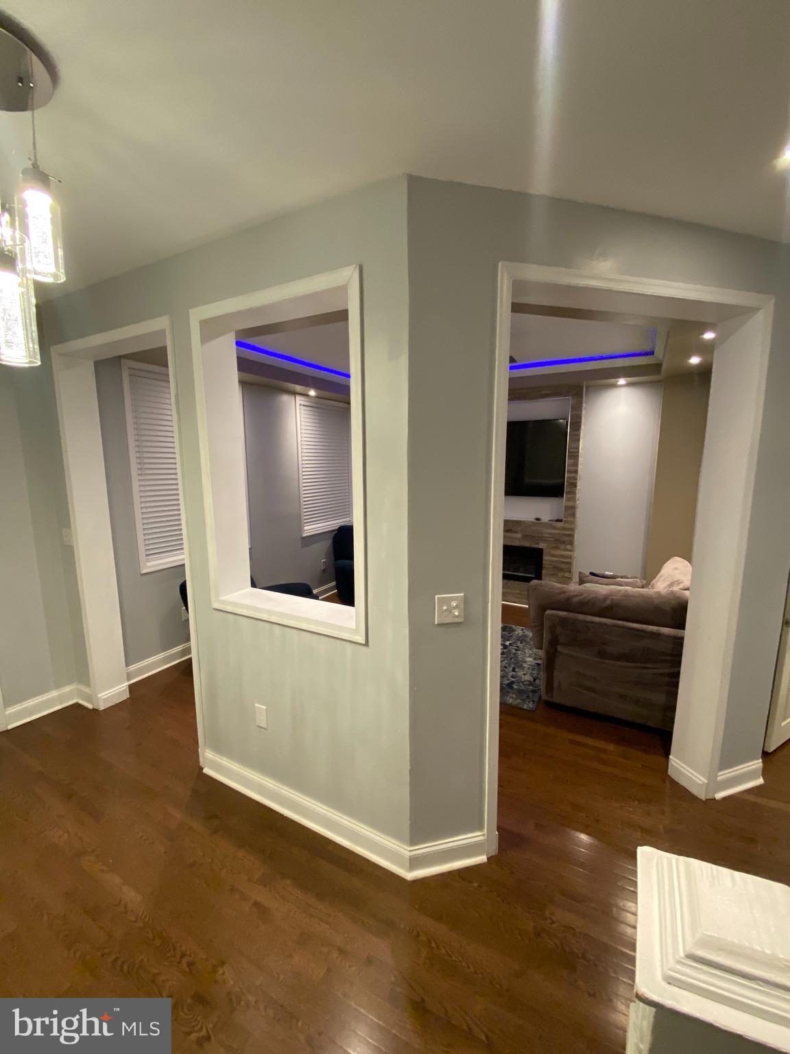 ROSEMONT - Residential