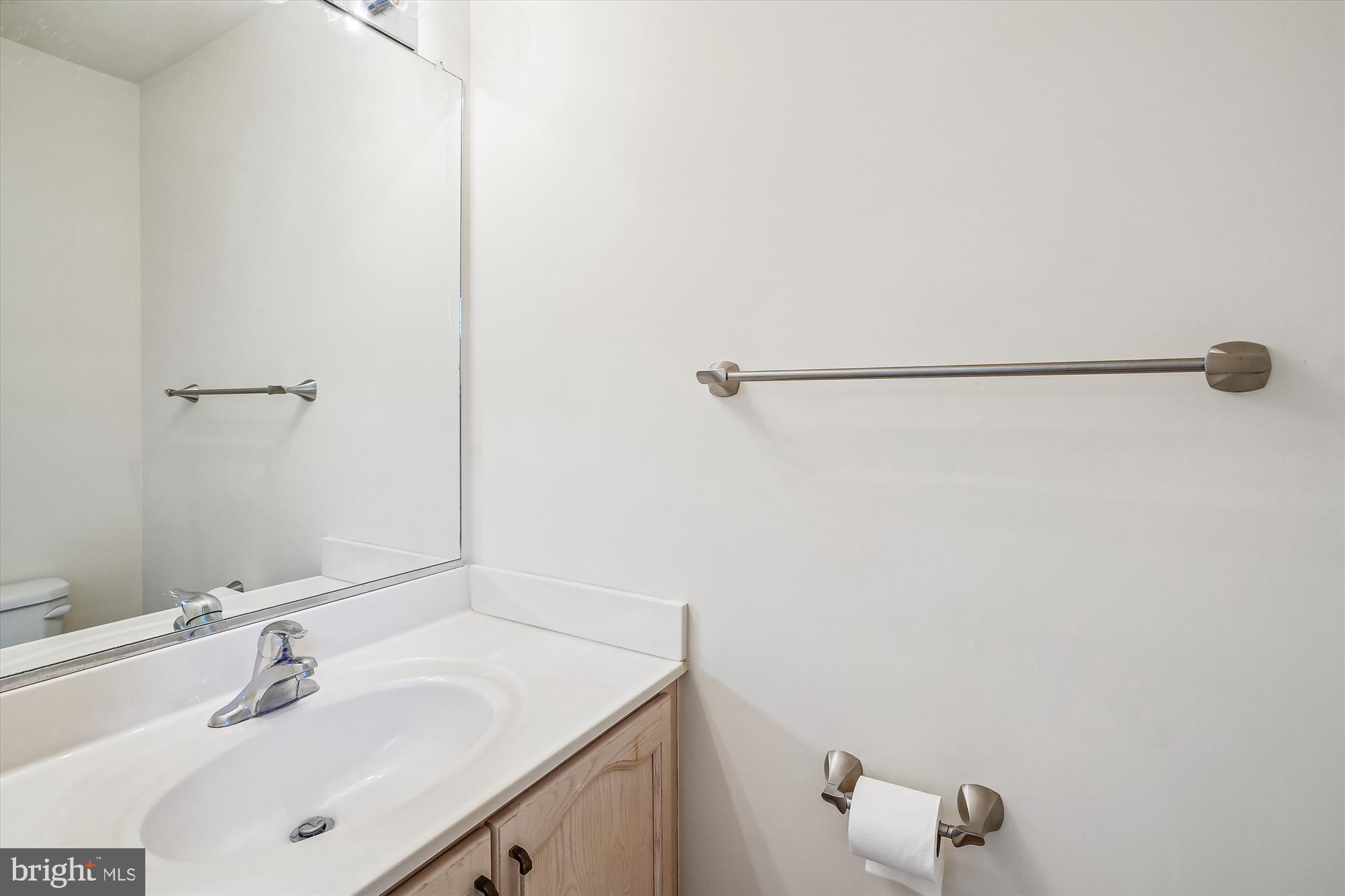 CARDINAL KNOLLS - Residential Lease