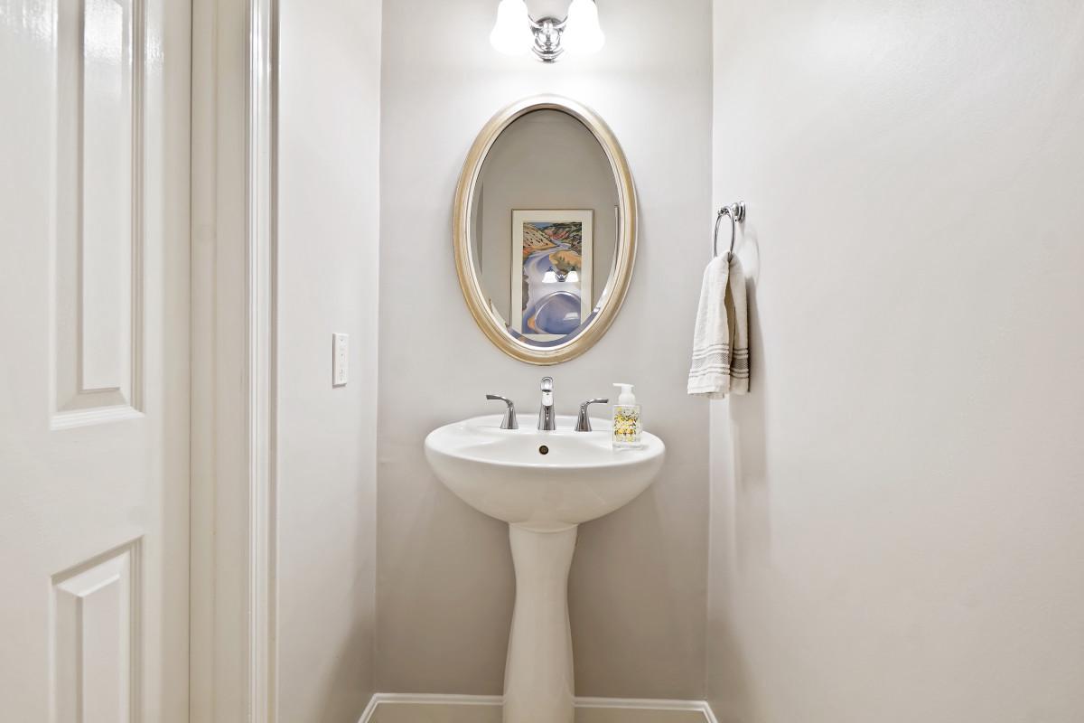 BRADLEY FARMS - Residential