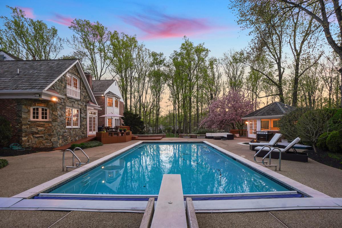 BRADLEY FARMS - Residential