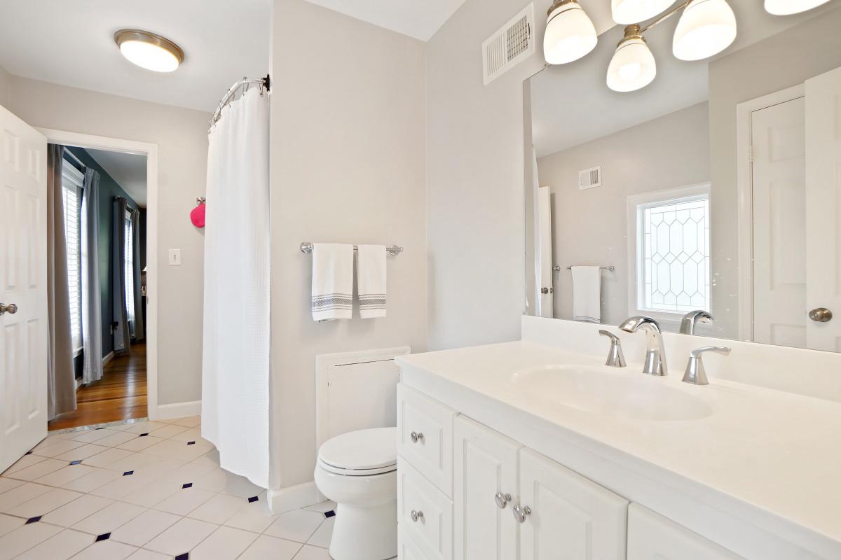 BRADLEY FARMS - Residential