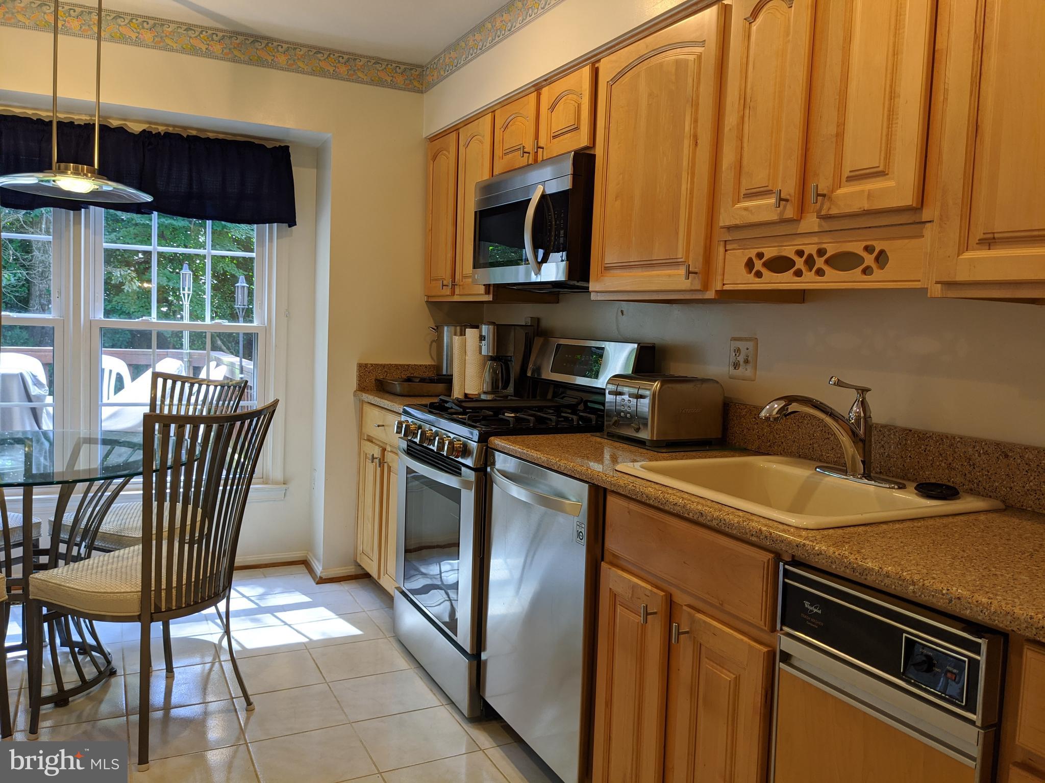 KINGS PARK WEST - Residential Lease