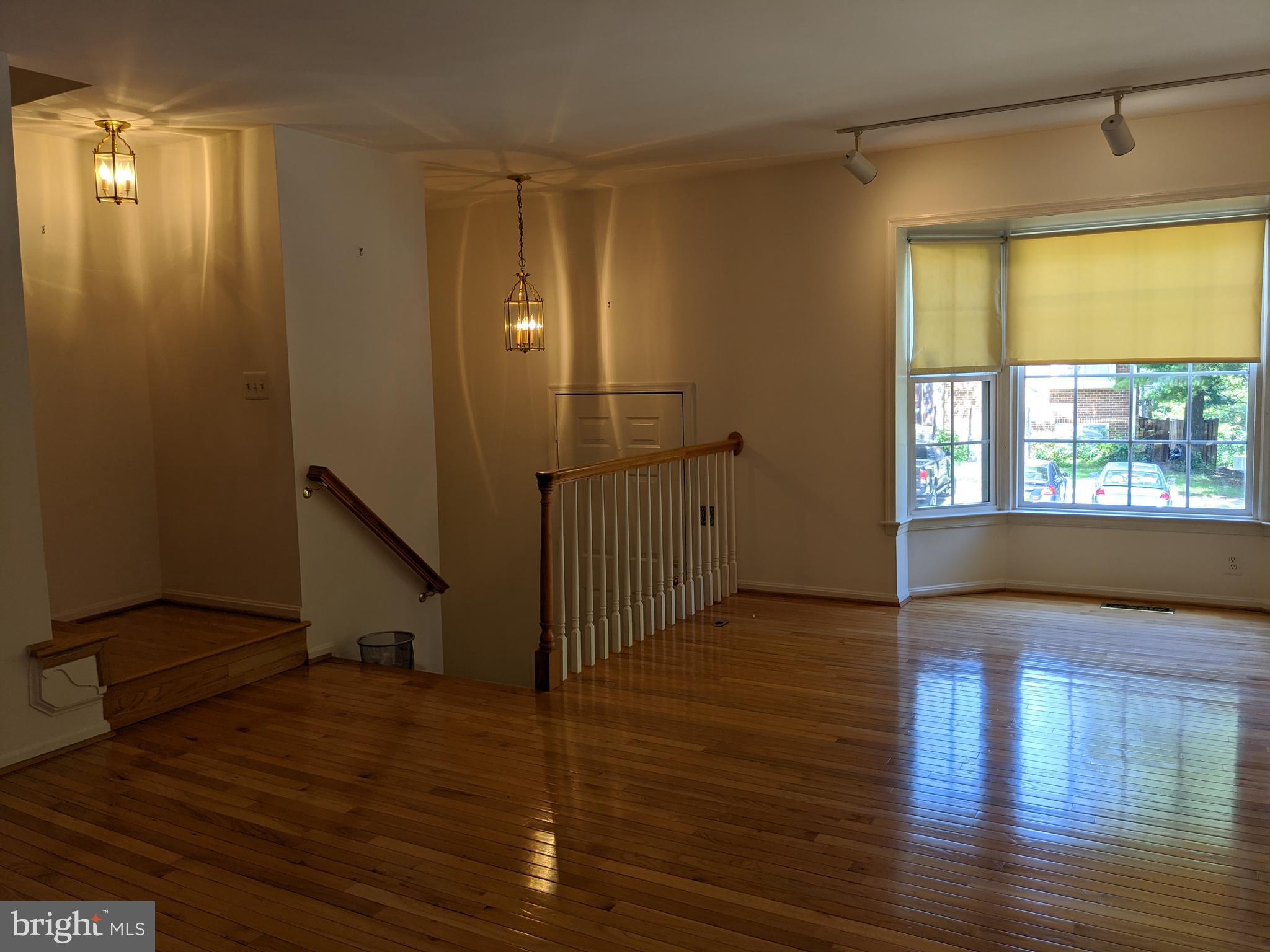 KINGS PARK WEST - Residential Lease