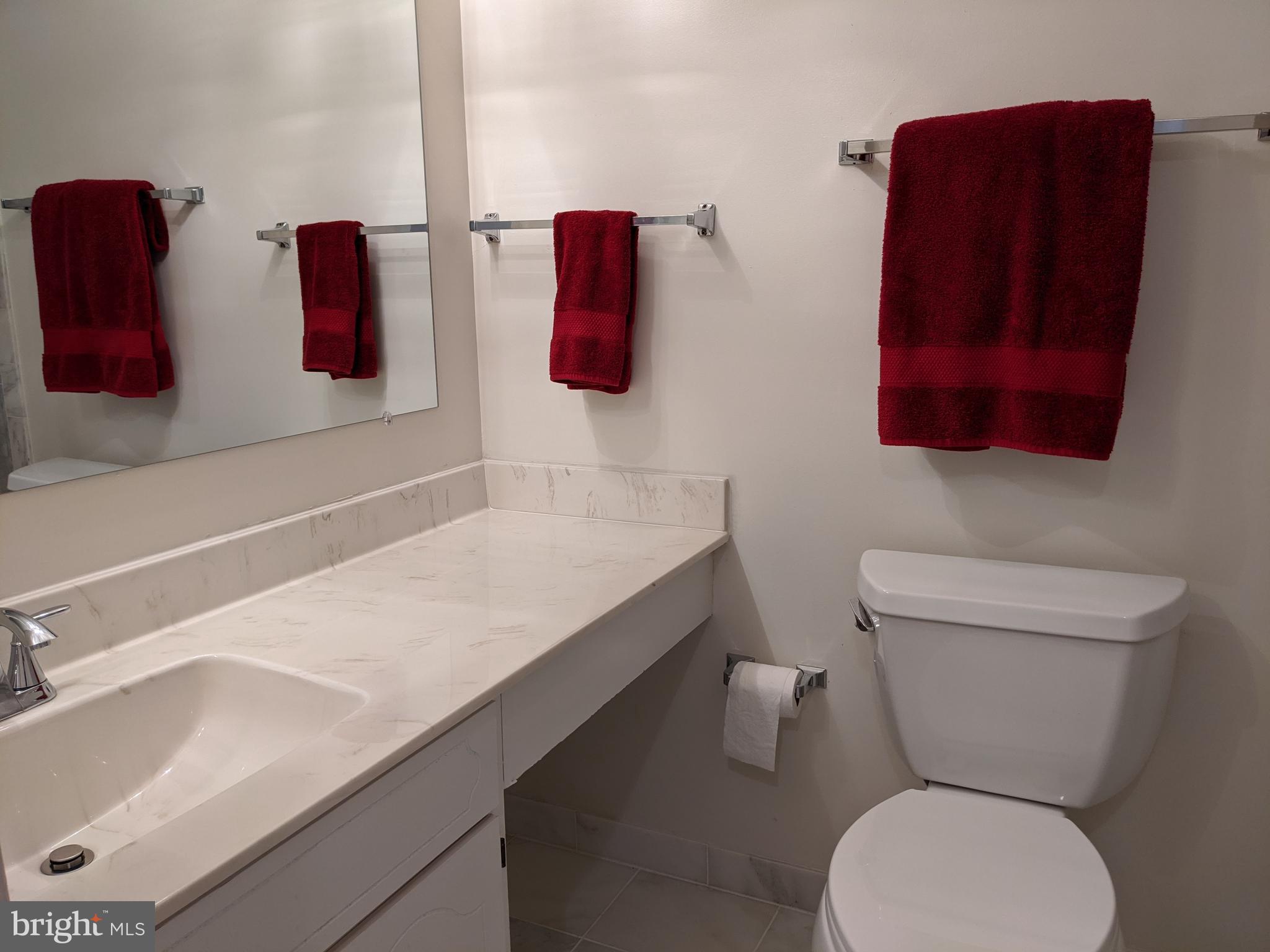 KINGS PARK WEST - Residential Lease