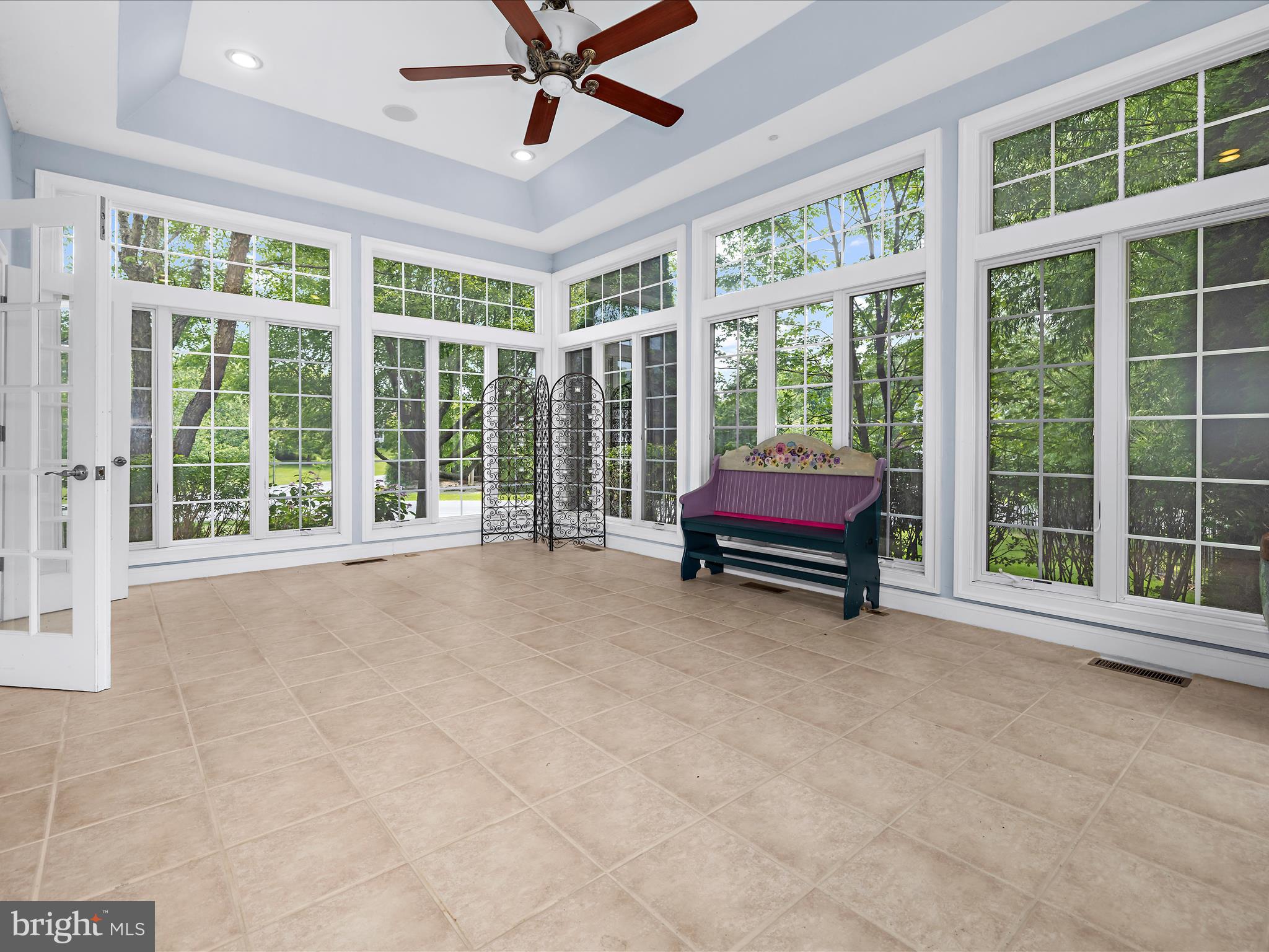 COMPASS POINTE - Residential