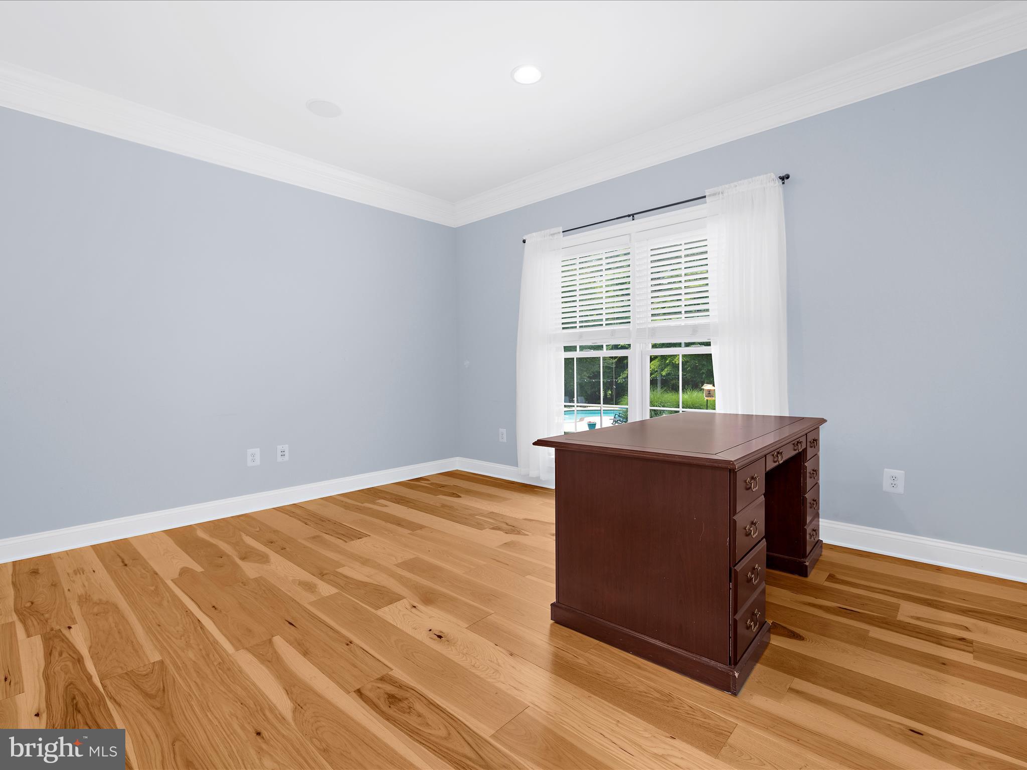 COMPASS POINTE - Residential