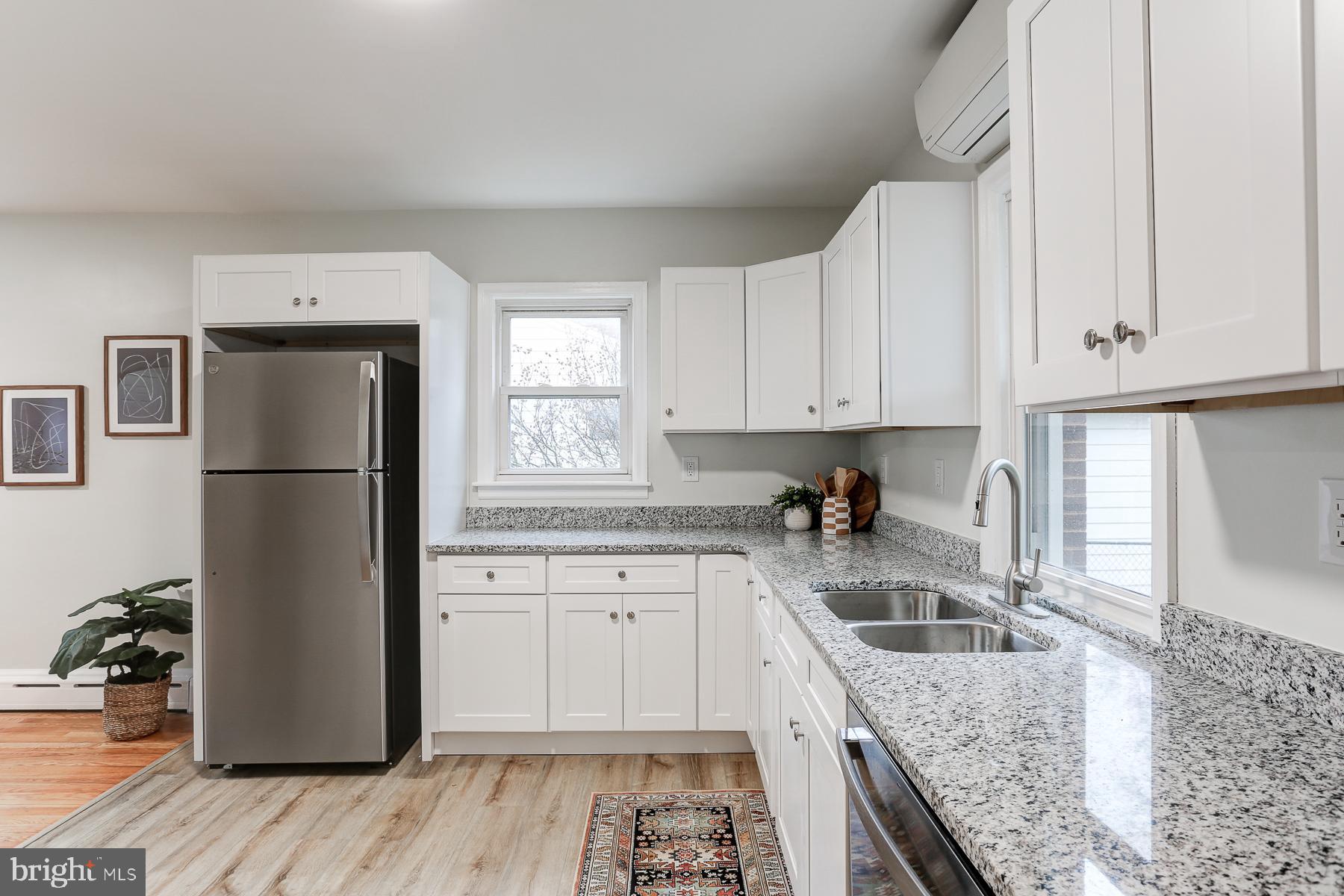 NEW CUMBERLAND - Residential