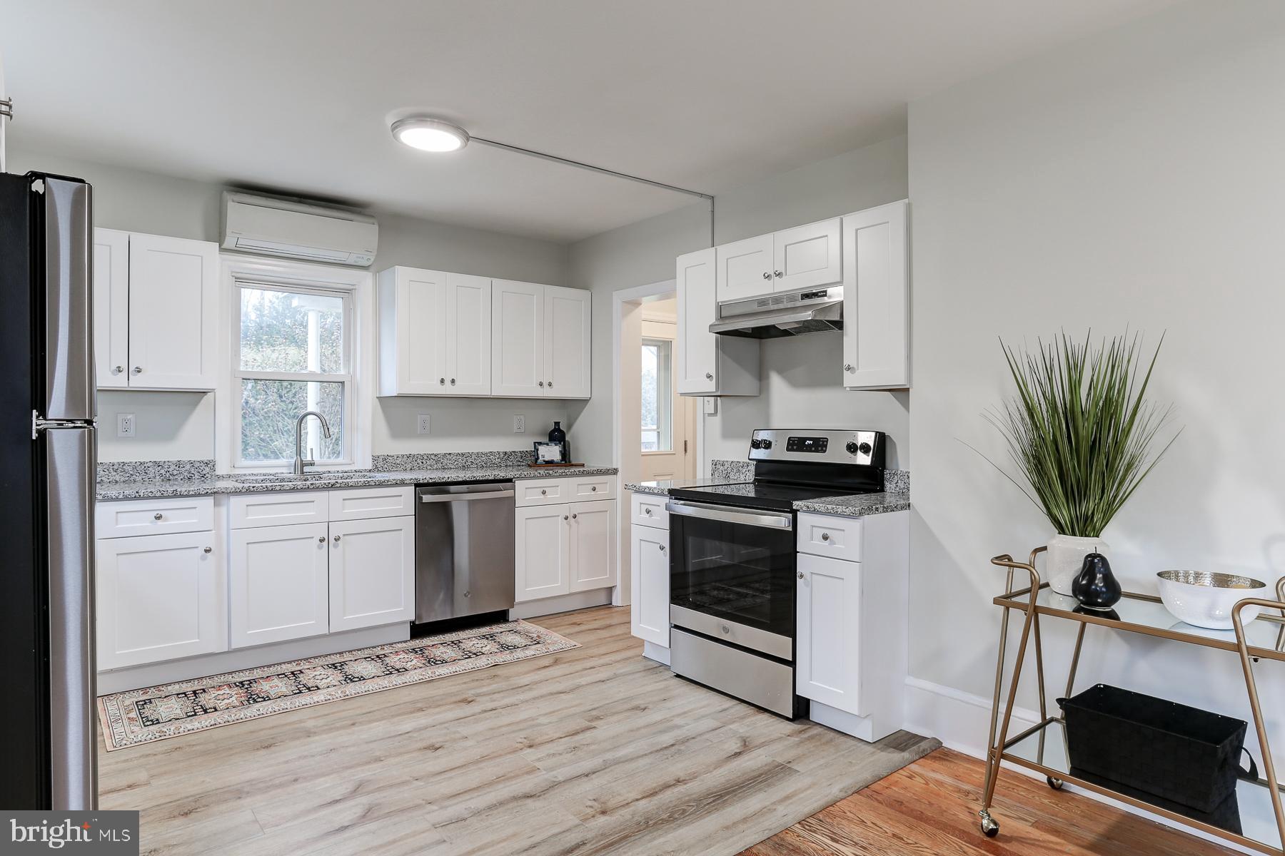 NEW CUMBERLAND - Residential