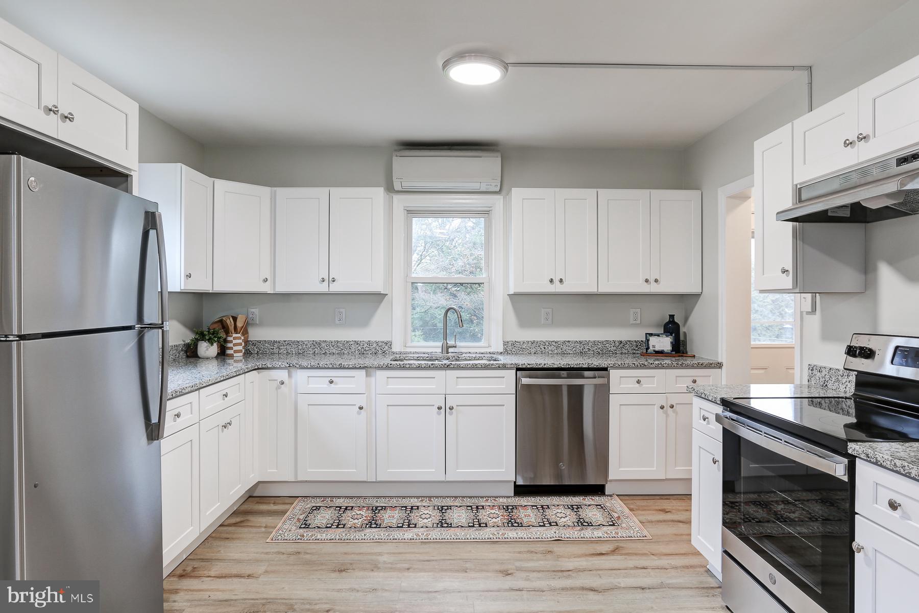 NEW CUMBERLAND - Residential