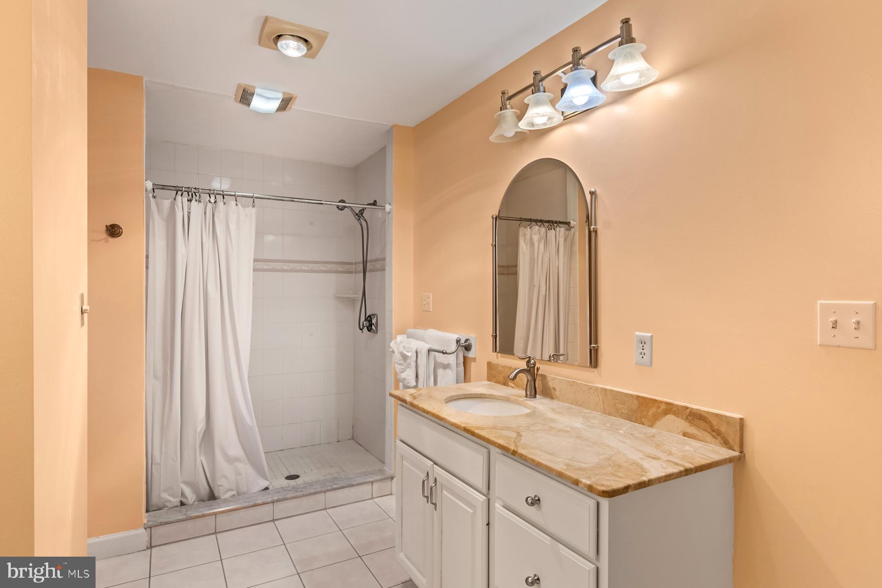 BETHANY WEST - Residential