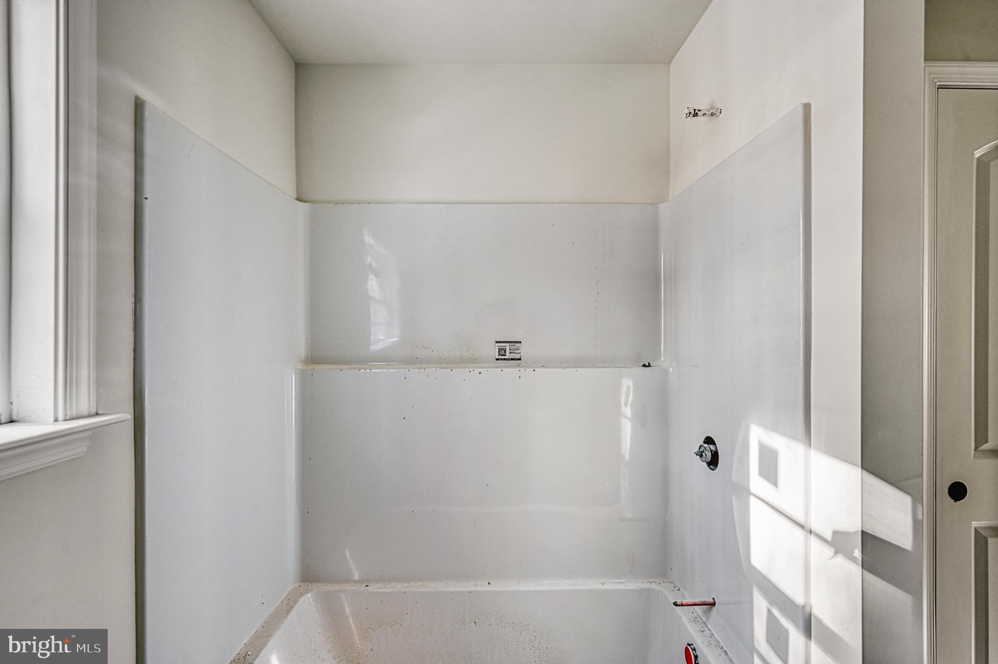 HICKORY LANDING - Residential