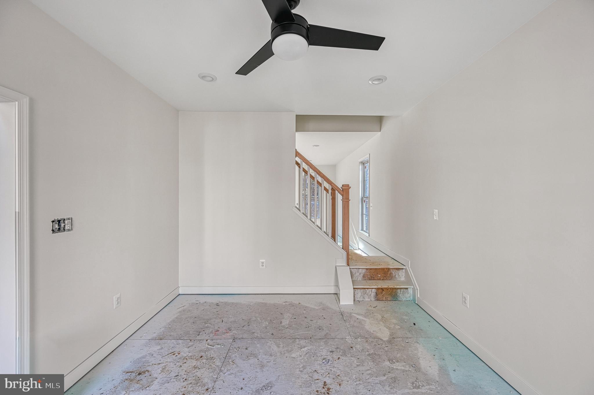 HICKORY LANDING - Residential