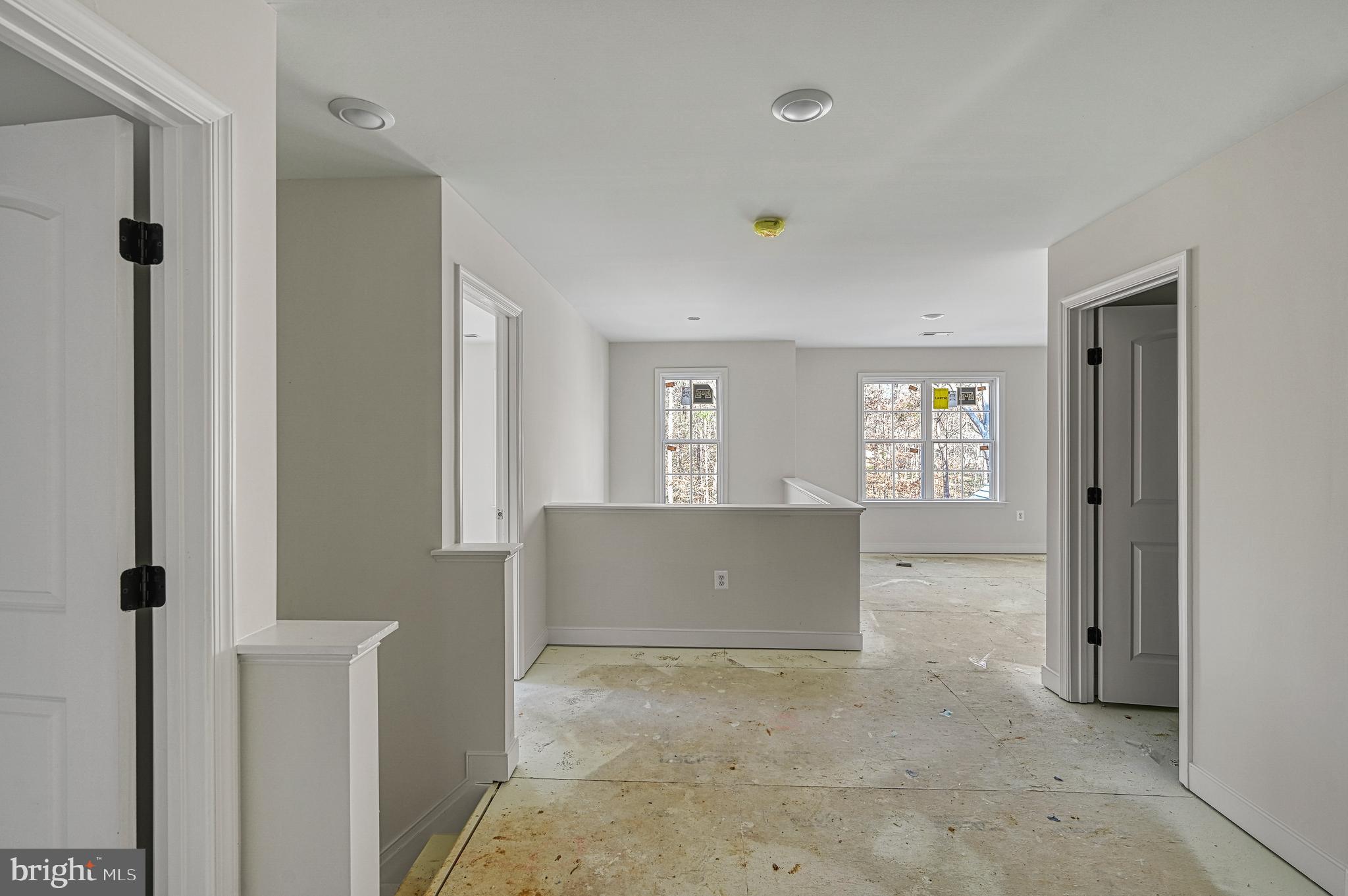 HICKORY LANDING - Residential