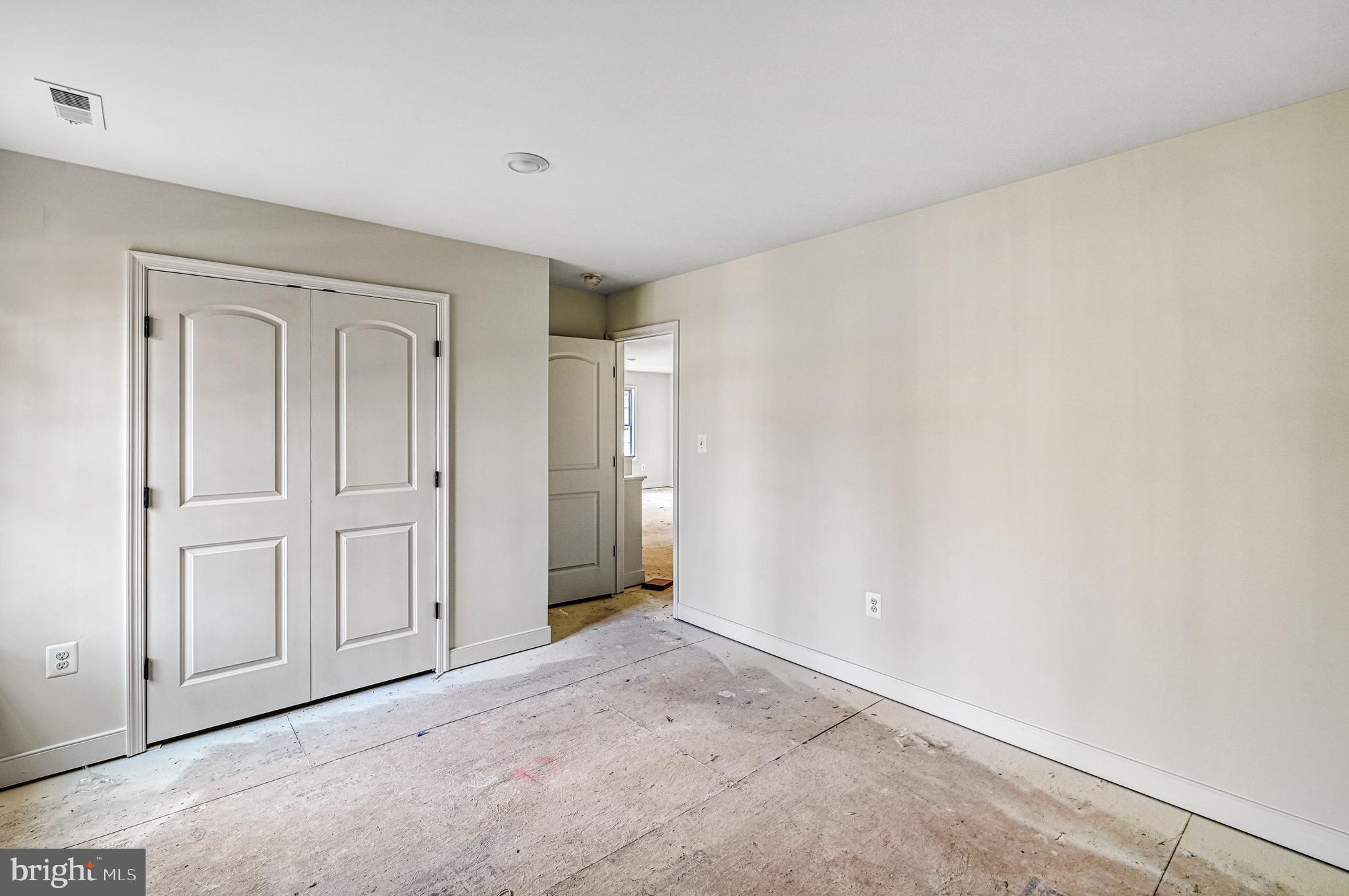 HICKORY LANDING - Residential