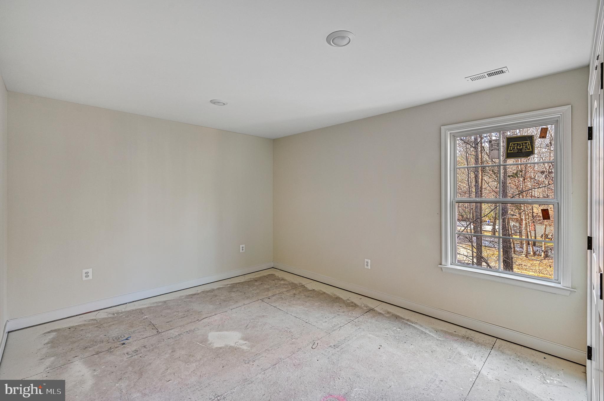 HICKORY LANDING - Residential