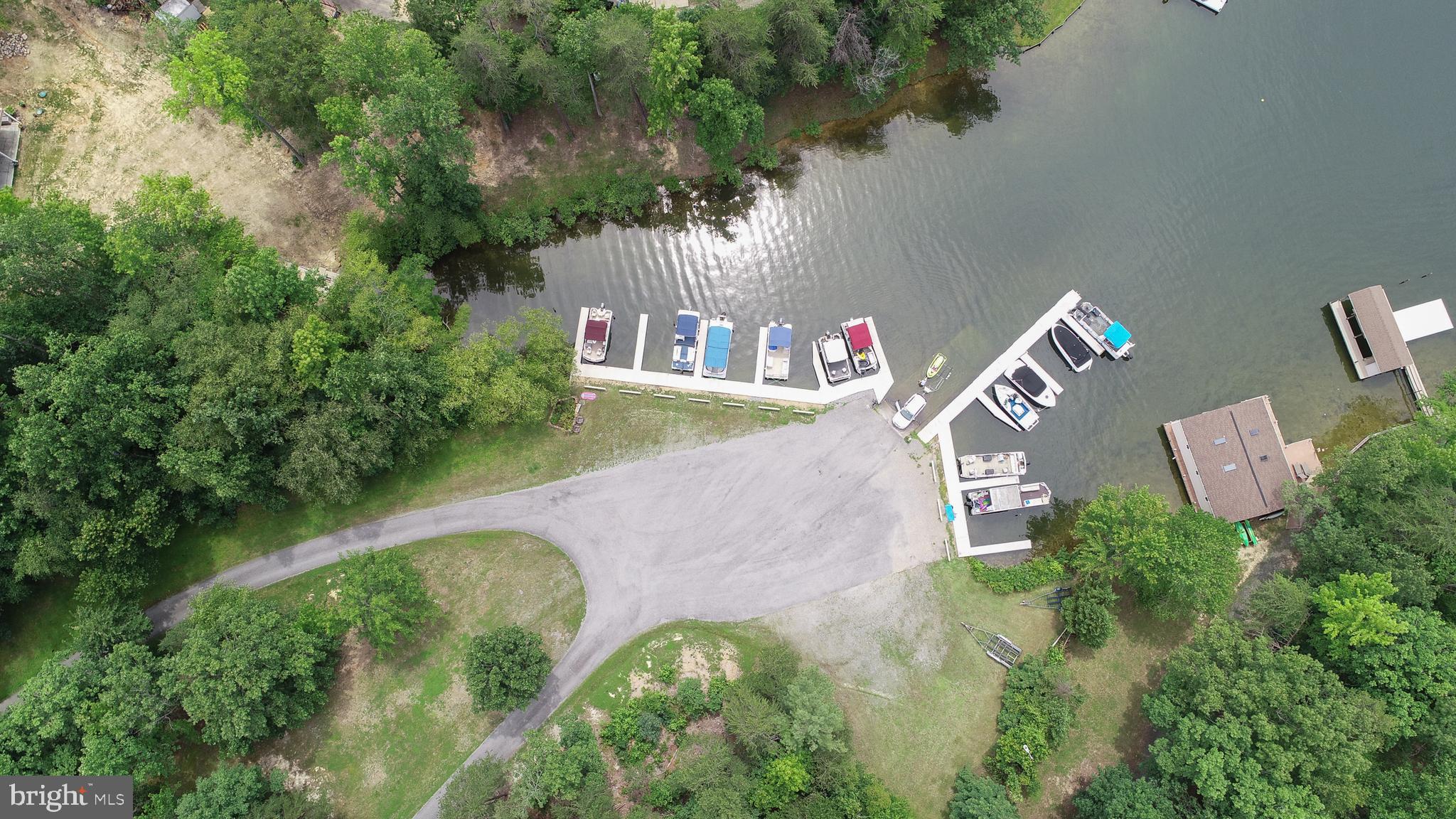 HICKORY LANDING - Residential