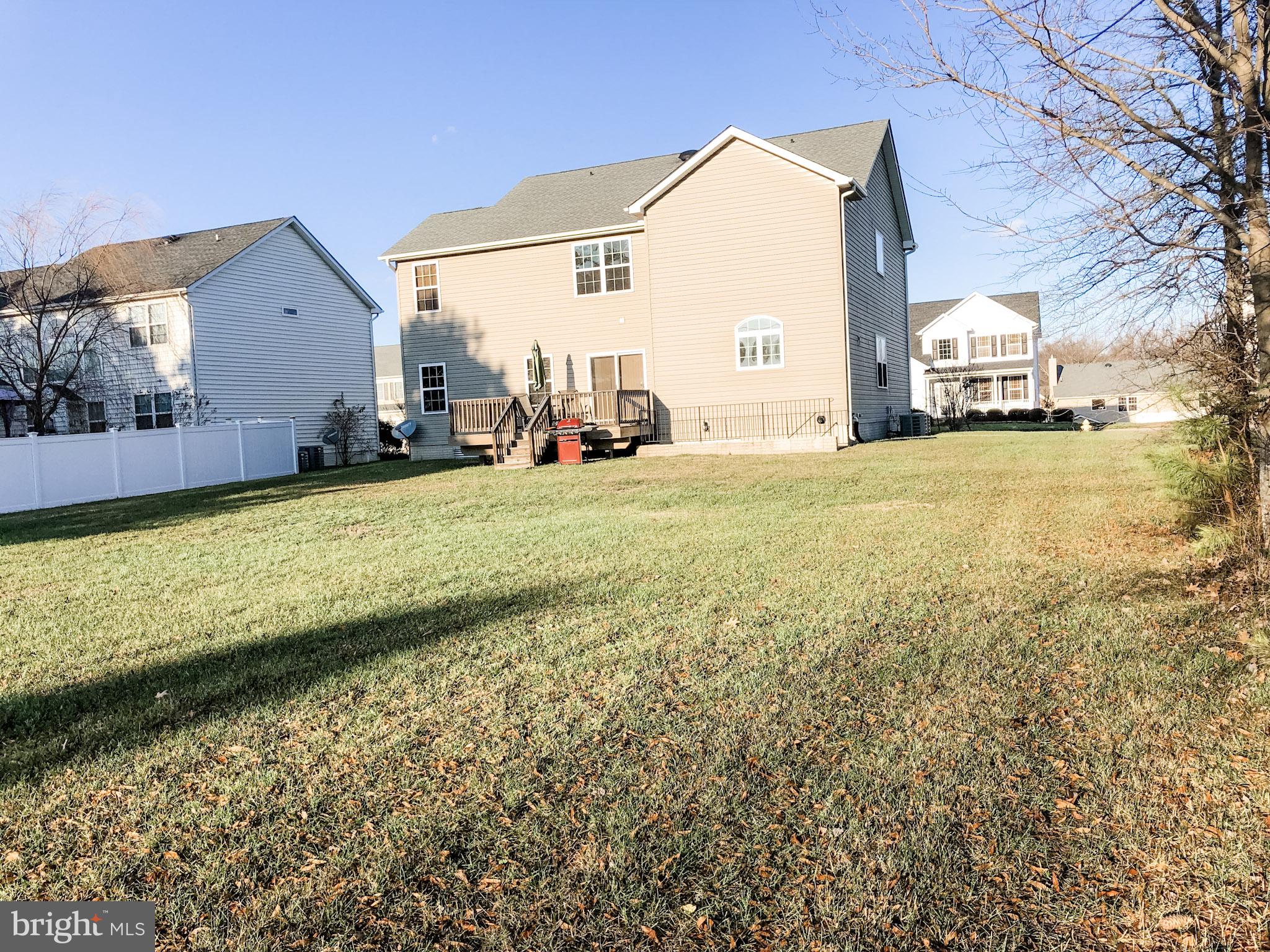 PEMBROOKE - Residential