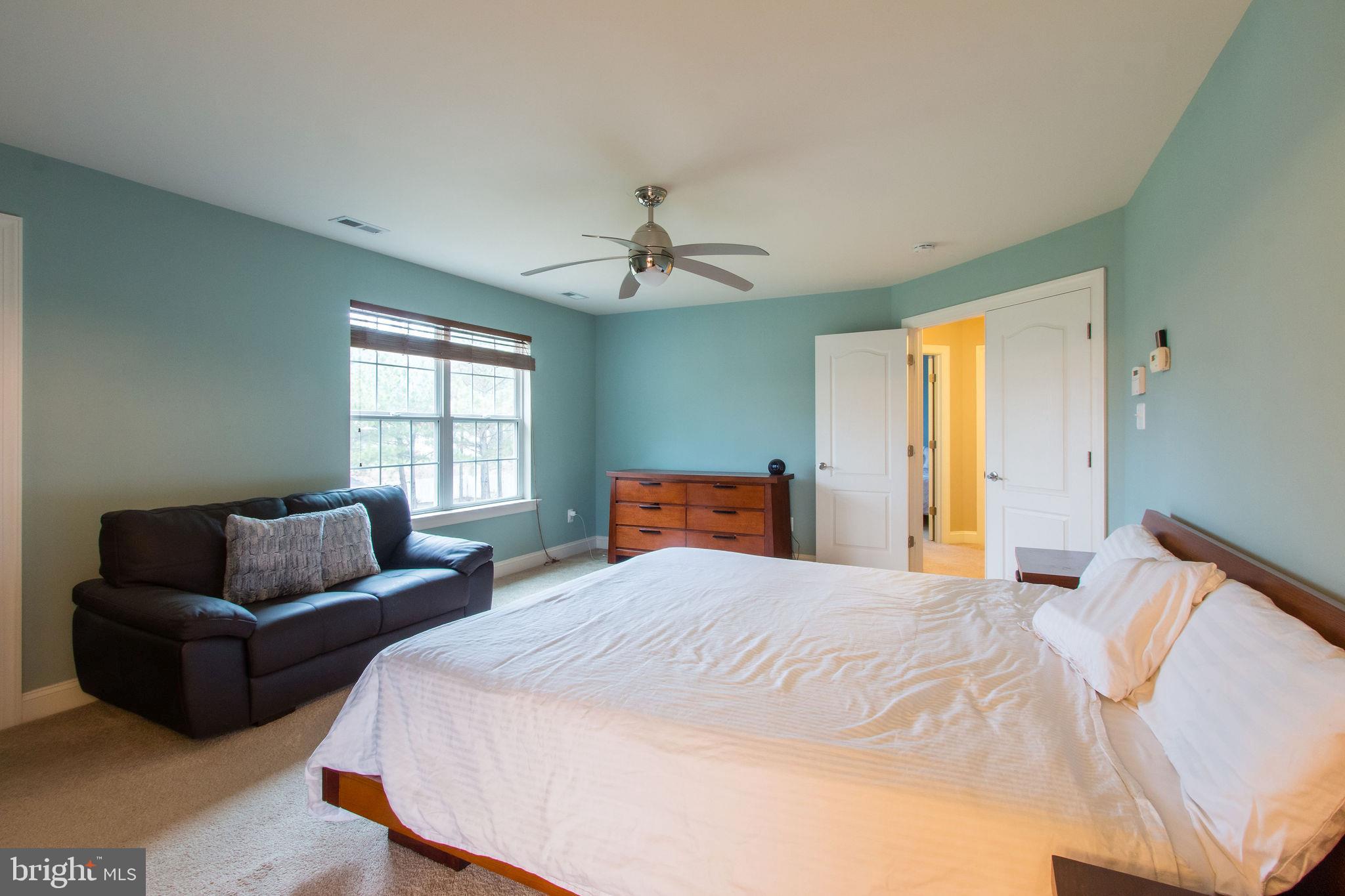 PEMBROOKE - Residential