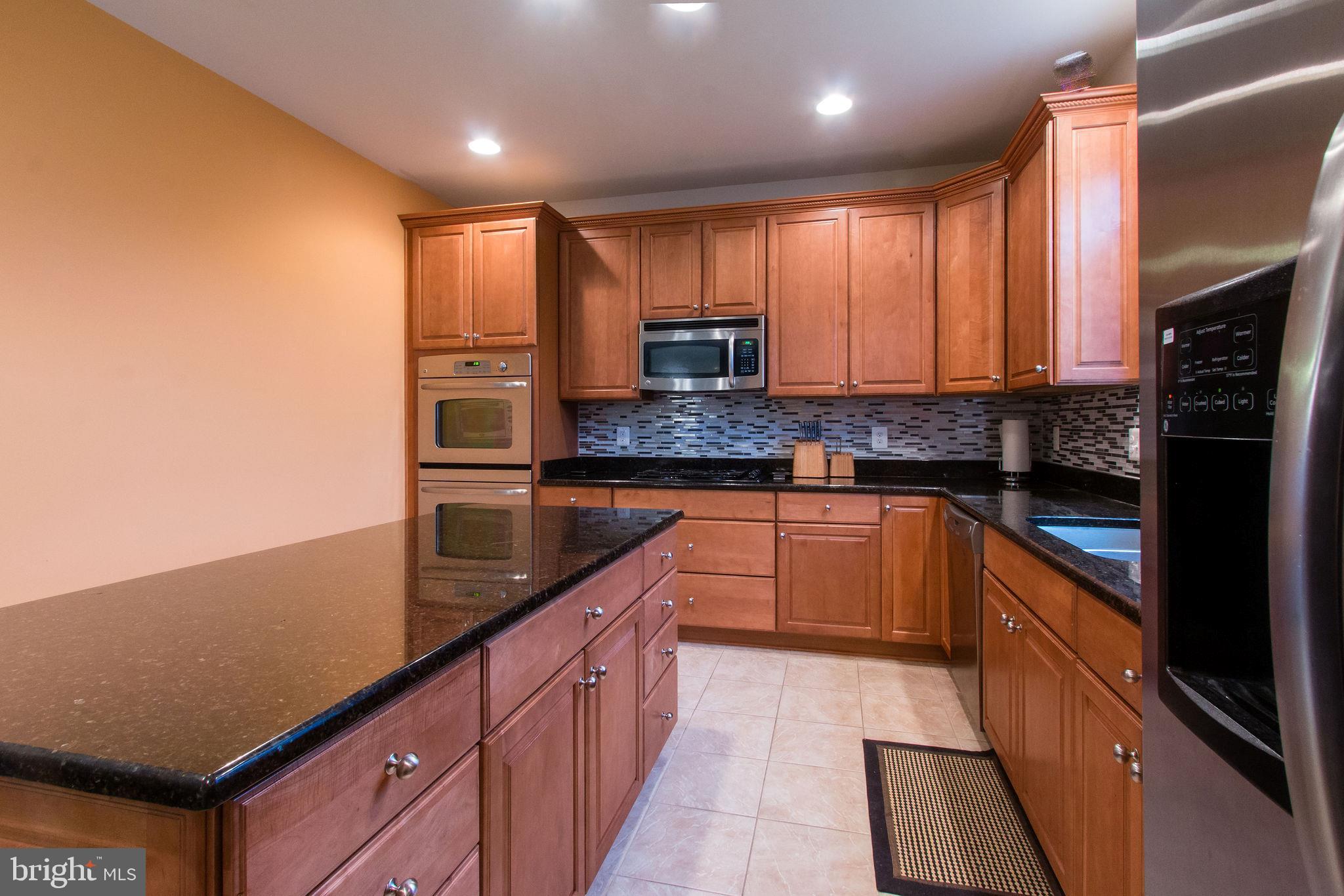 PEMBROOKE - Residential