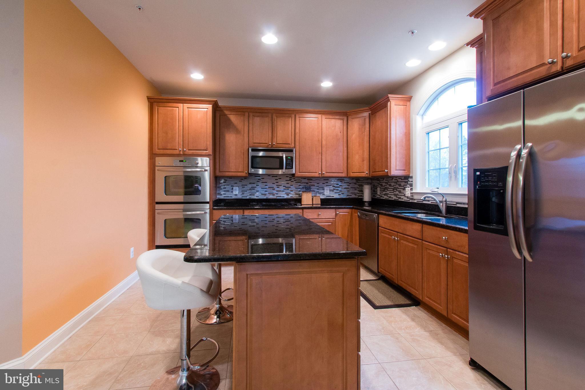 PEMBROOKE - Residential