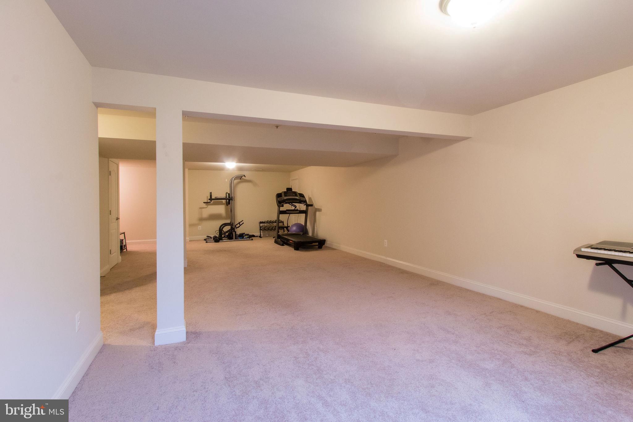 PEMBROOKE - Residential