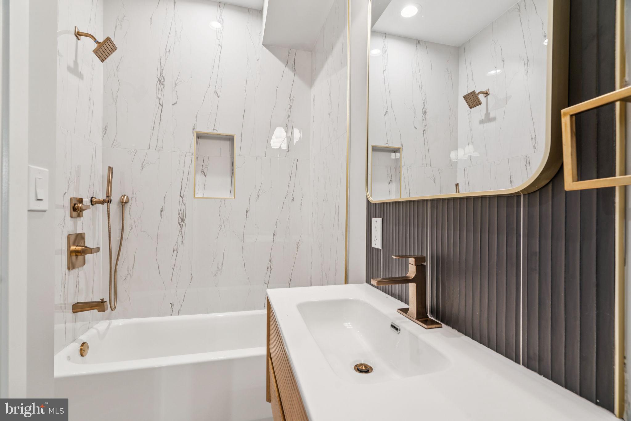 FISHTOWN - Residential