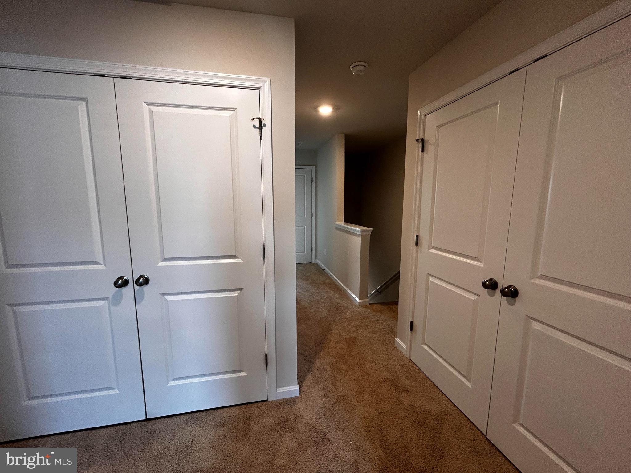 VALLEY VIEW - Residential Lease