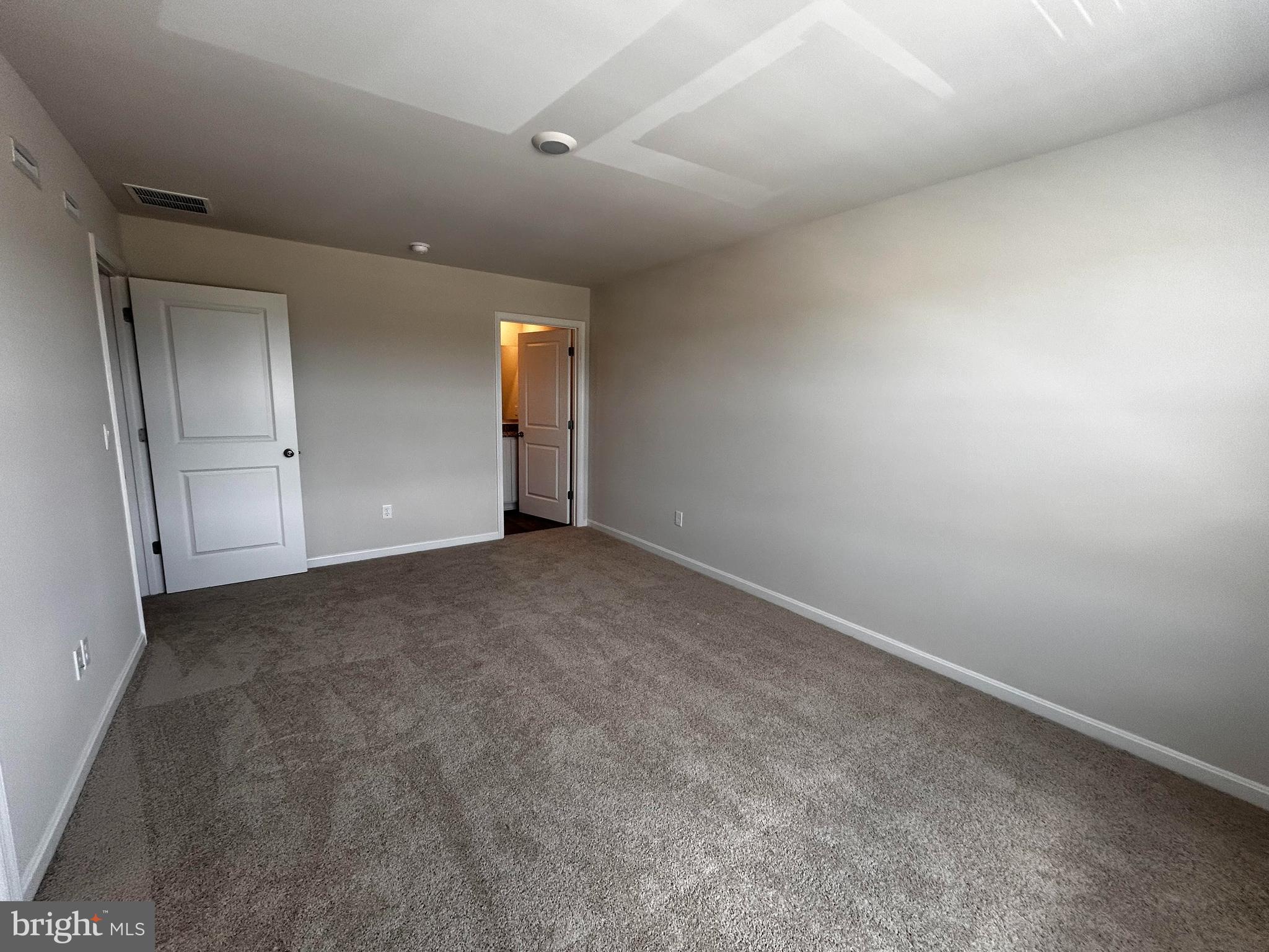 VALLEY VIEW - Residential Lease