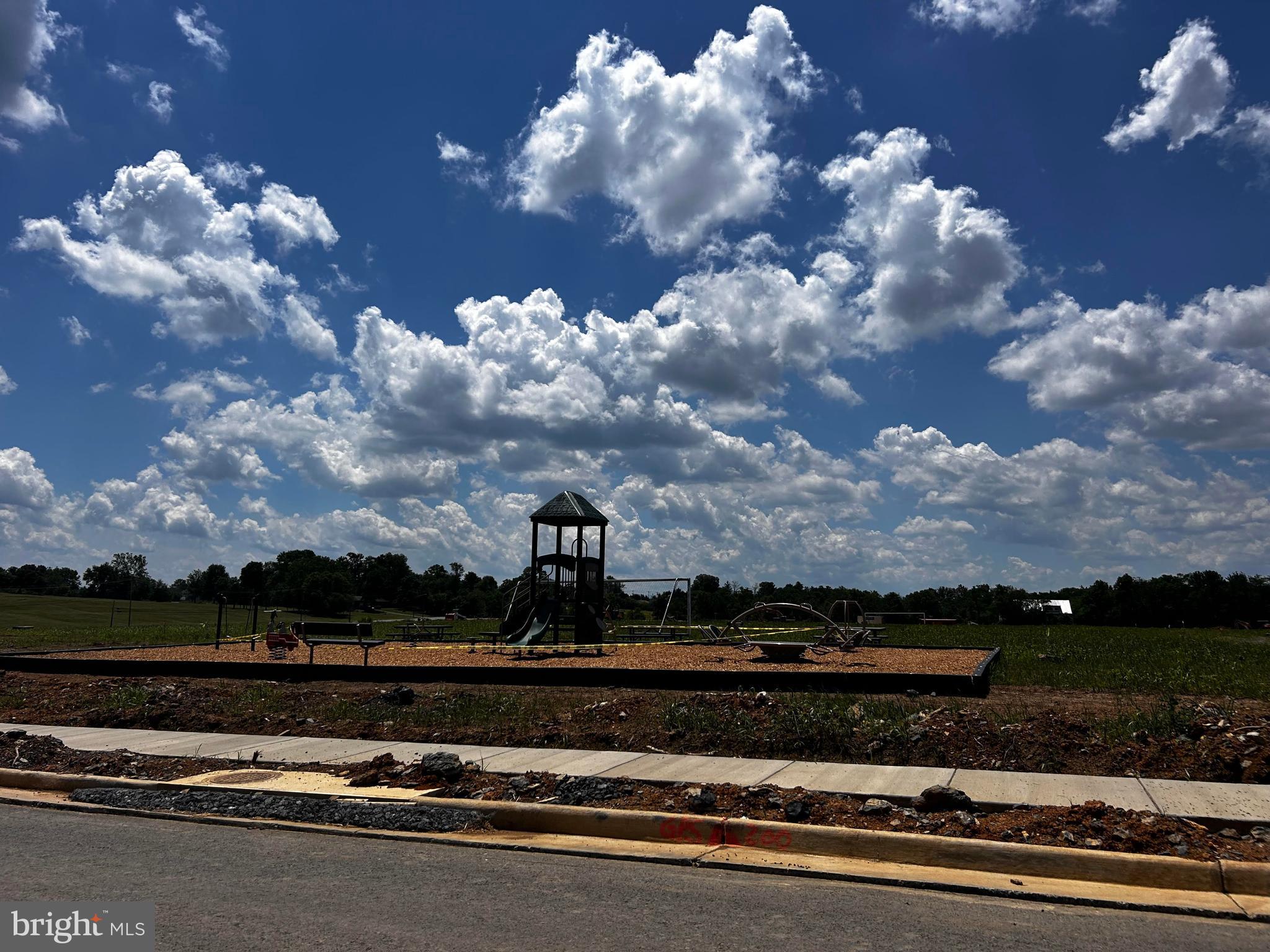 VALLEY VIEW - Residential Lease