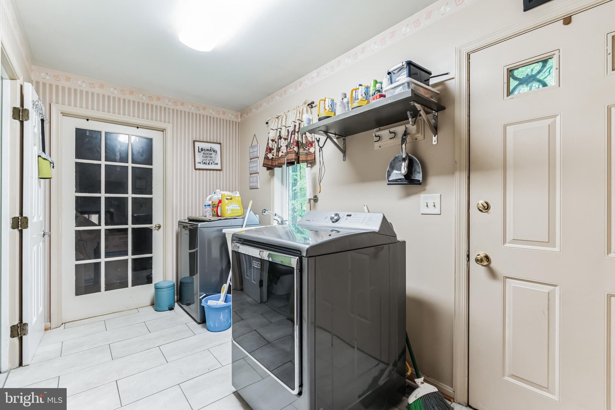 FIELDS OF HARVEST - Residential