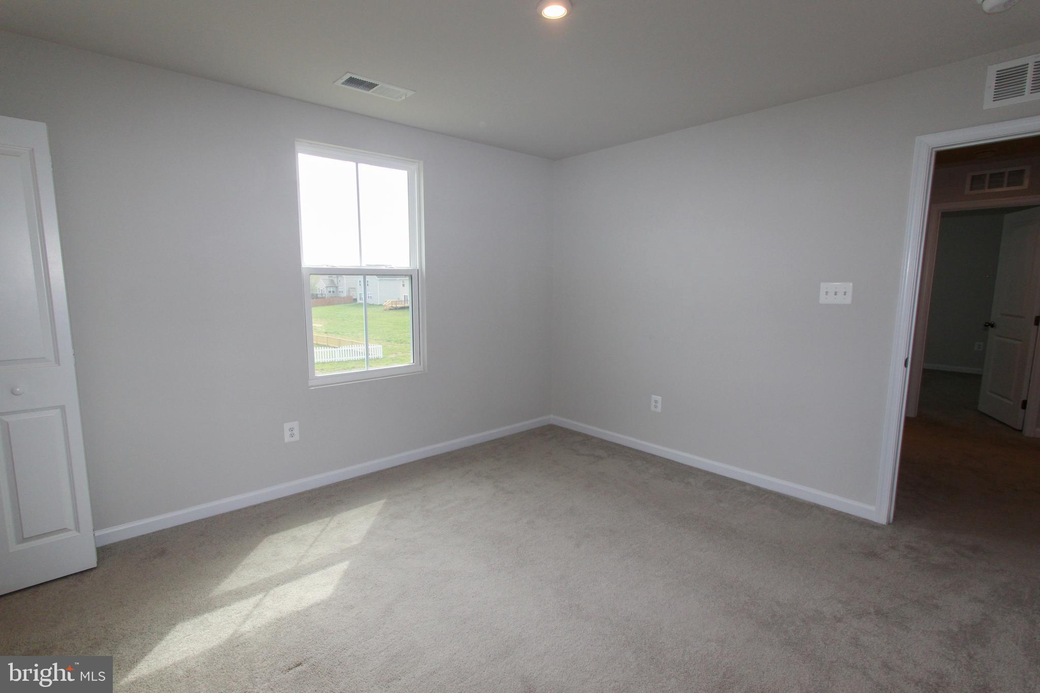 CHANDLERS GLEN - Residential Lease