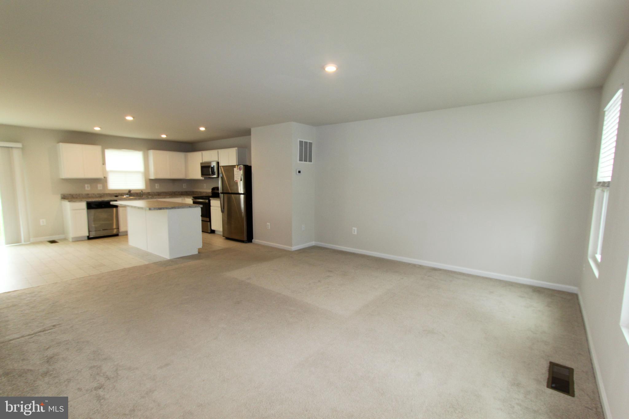 CHANDLERS GLEN - Residential Lease