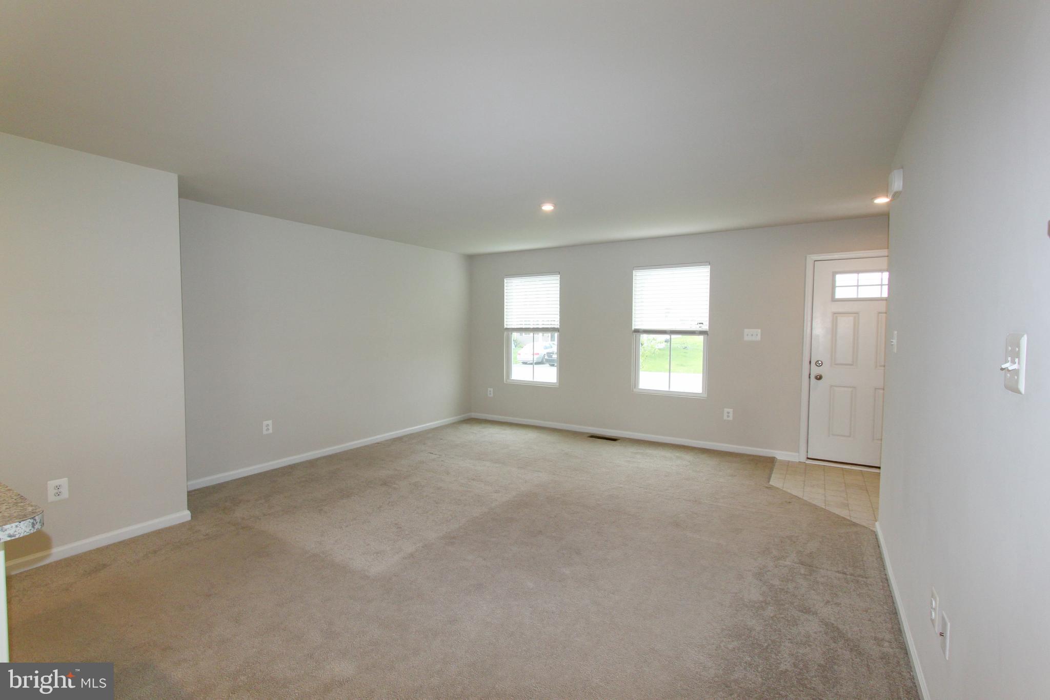 CHANDLERS GLEN - Residential Lease