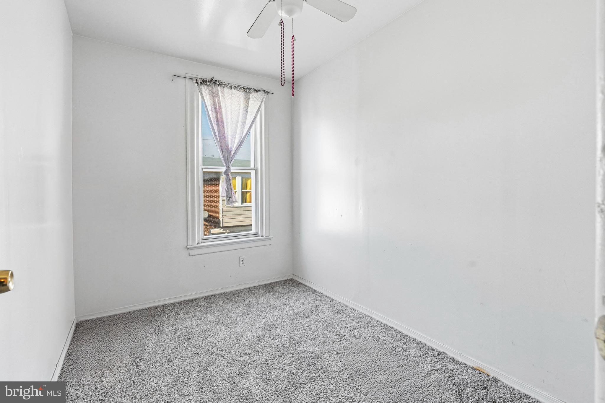 ELMWOOD PARK - Residential