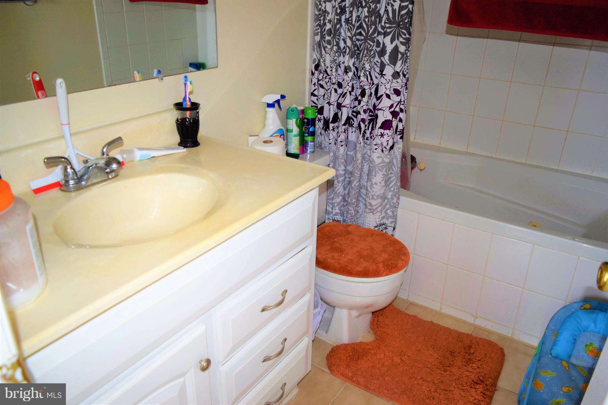 ASHFORD - Residential Lease