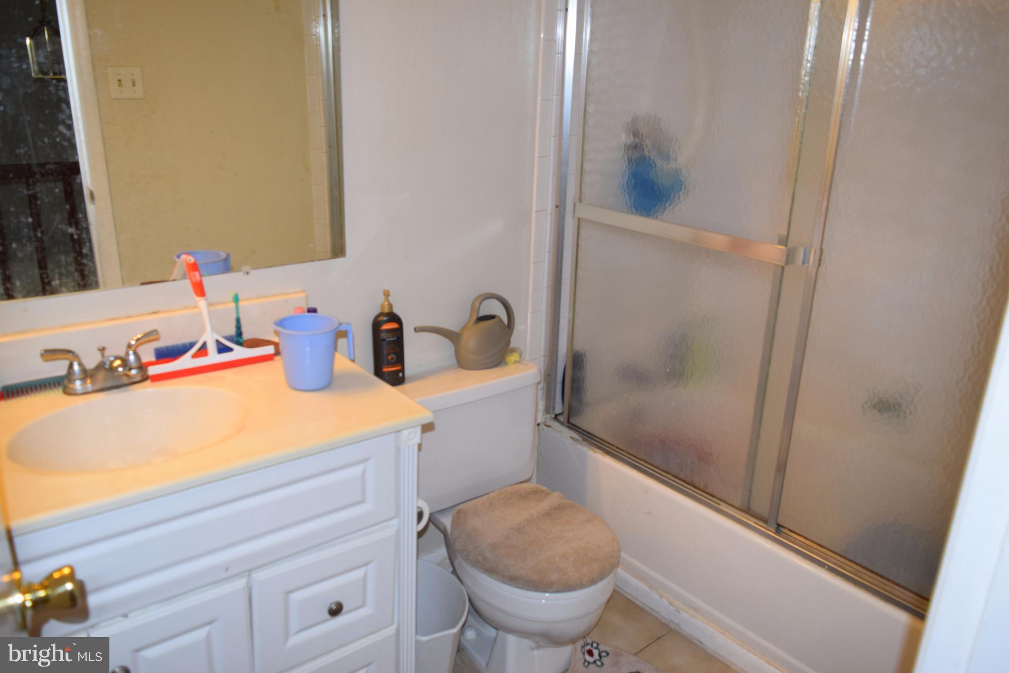 ASHFORD - Residential Lease