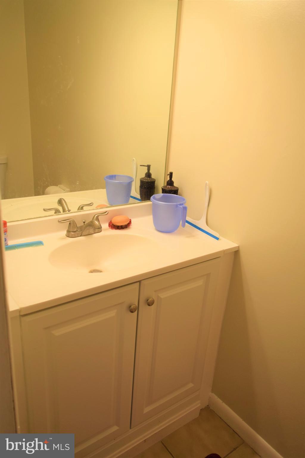 ASHFORD - Residential Lease