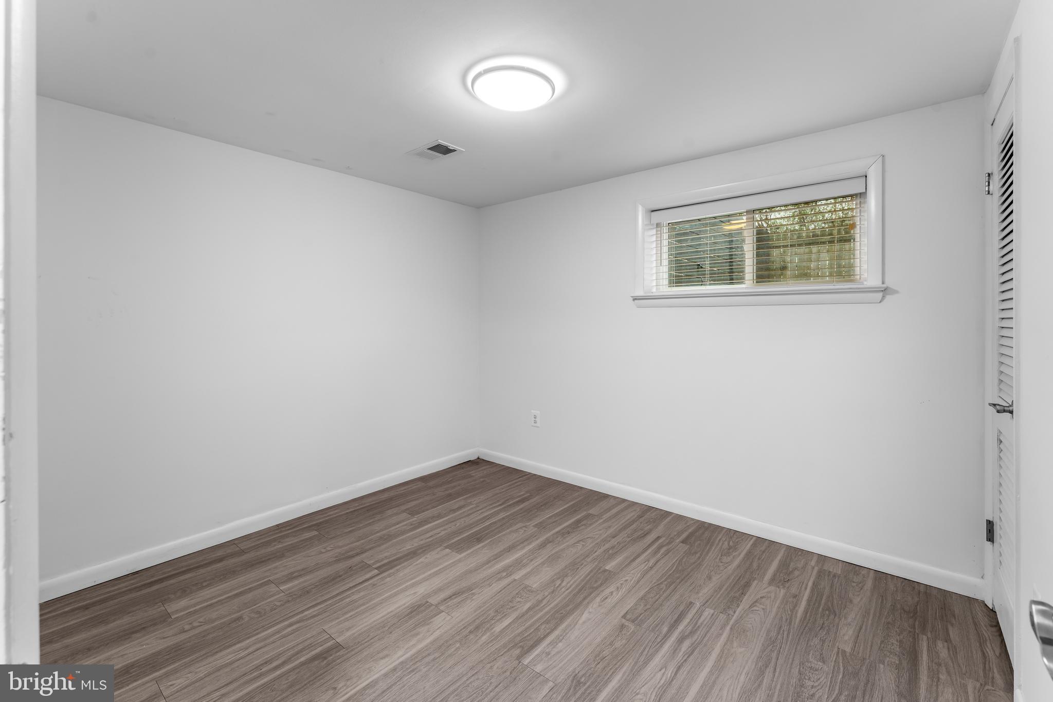 MAPLEWOOD - Residential