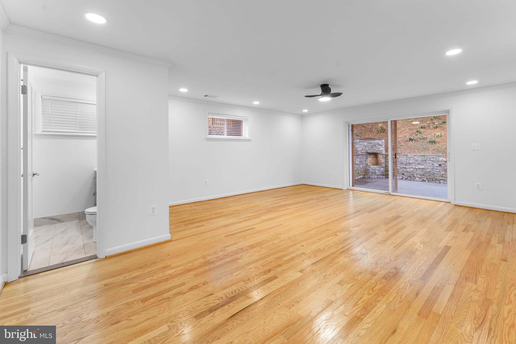 MAPLEWOOD - Residential