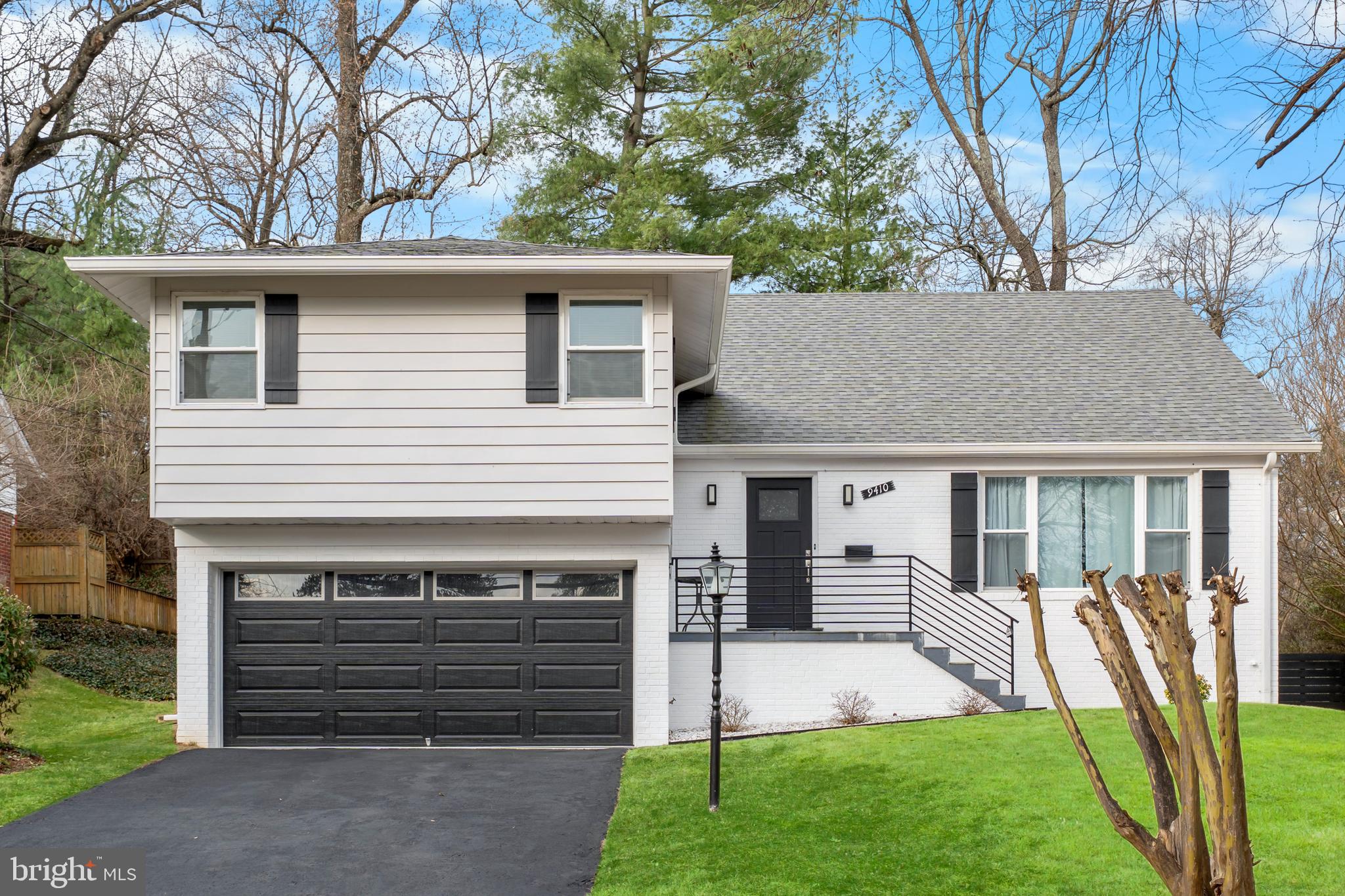 MAPLEWOOD - Residential