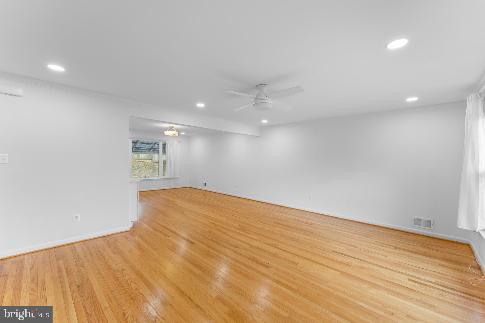 MAPLEWOOD - Residential