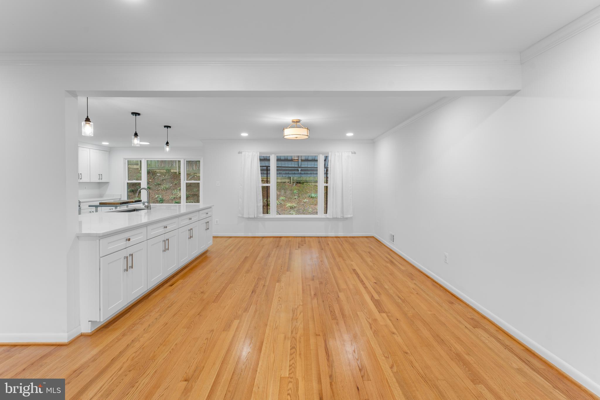 MAPLEWOOD - Residential